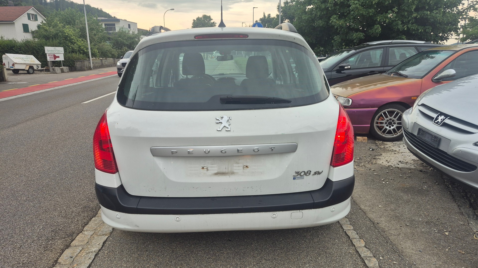 PEUGEOT 308 SW 1.6 HDI Trendy-image-5