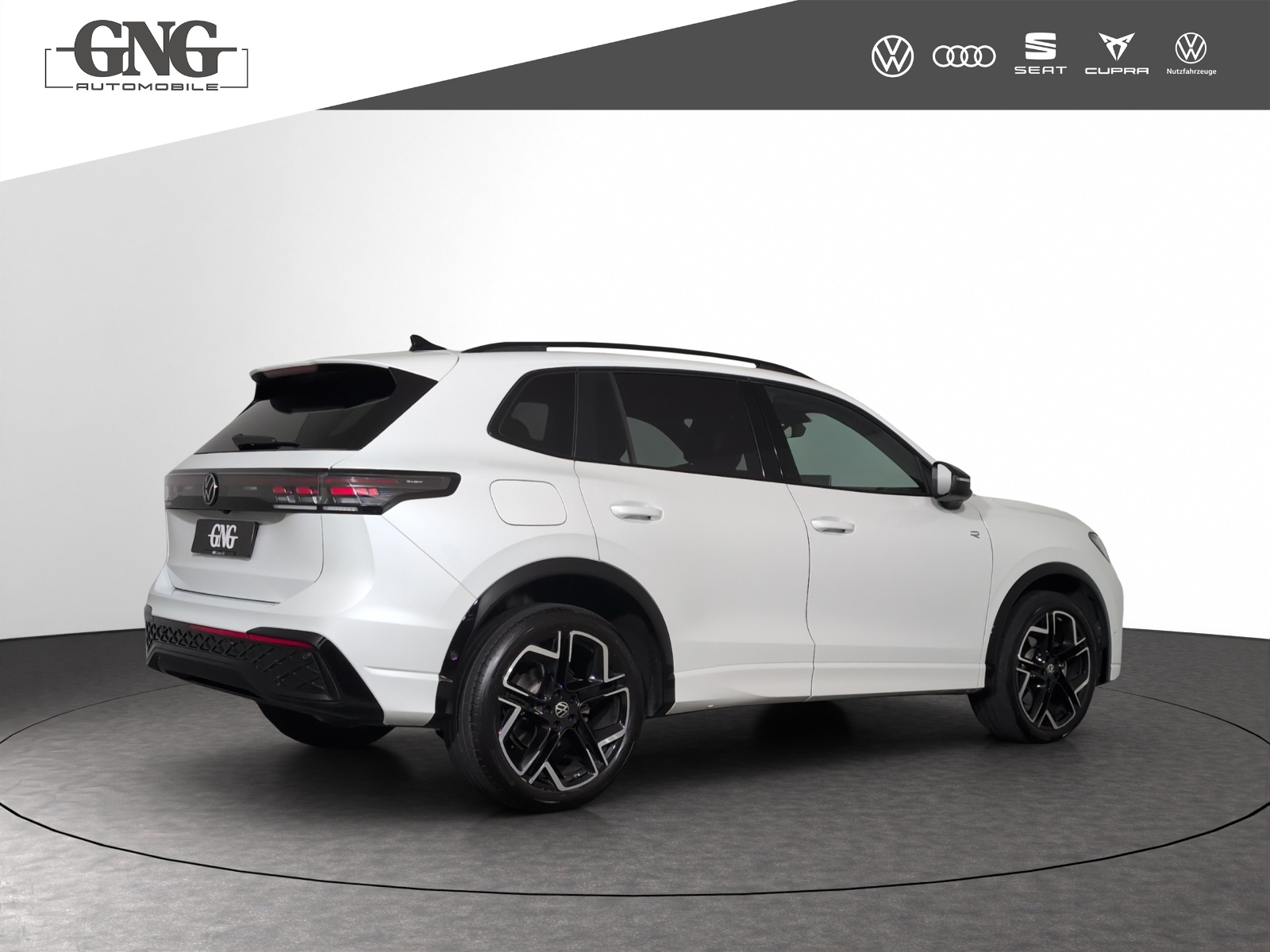VW Tiguan 2.0 TDI SCR R-Line 4Motion DSG-showroom-element-2