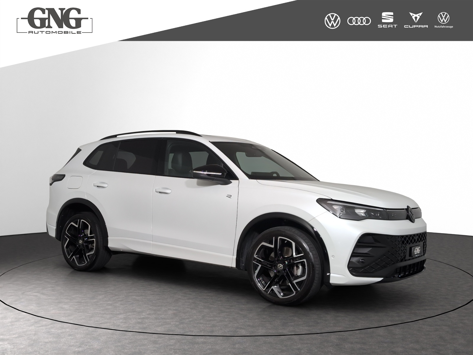 VW Tiguan 2.0 TDI SCR R-Line 4Motion DSG-showroom-element-3