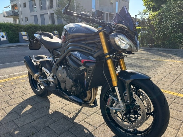 TRIUMPH Speed Triple RS-image-5