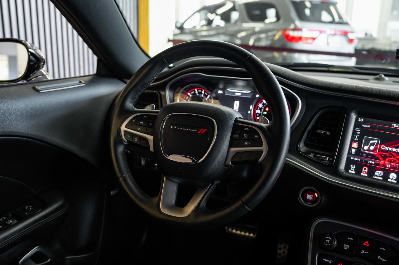 DODGE Challenger 6.4 V8 SRT HEMI-image-26