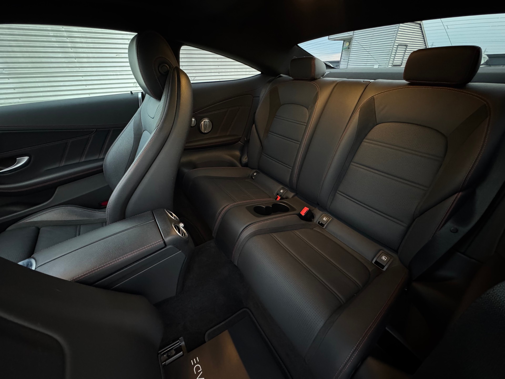 MERCEDES-BENZ C 43 AMG 4Matic 9G-tronic-image-9