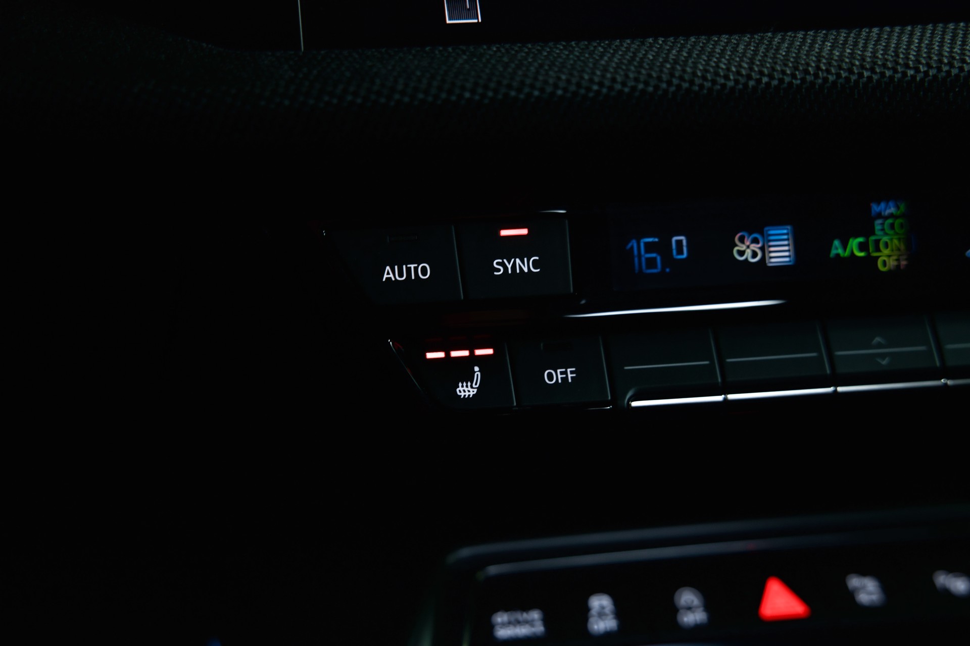 AUDI S3 Sportback TFSI quattro S-tronic-image-30