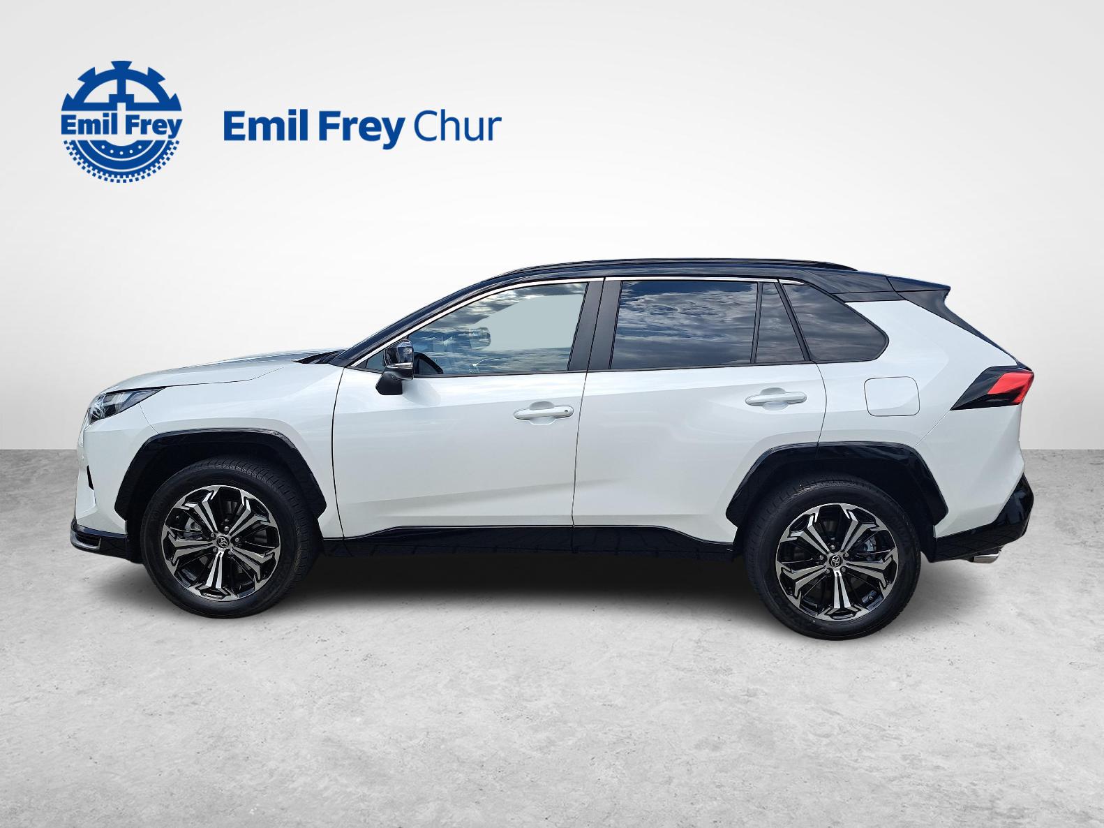 TOYOTA RAV4 2.5 Plug-In-Hybrid Platinum-showroom-element-1