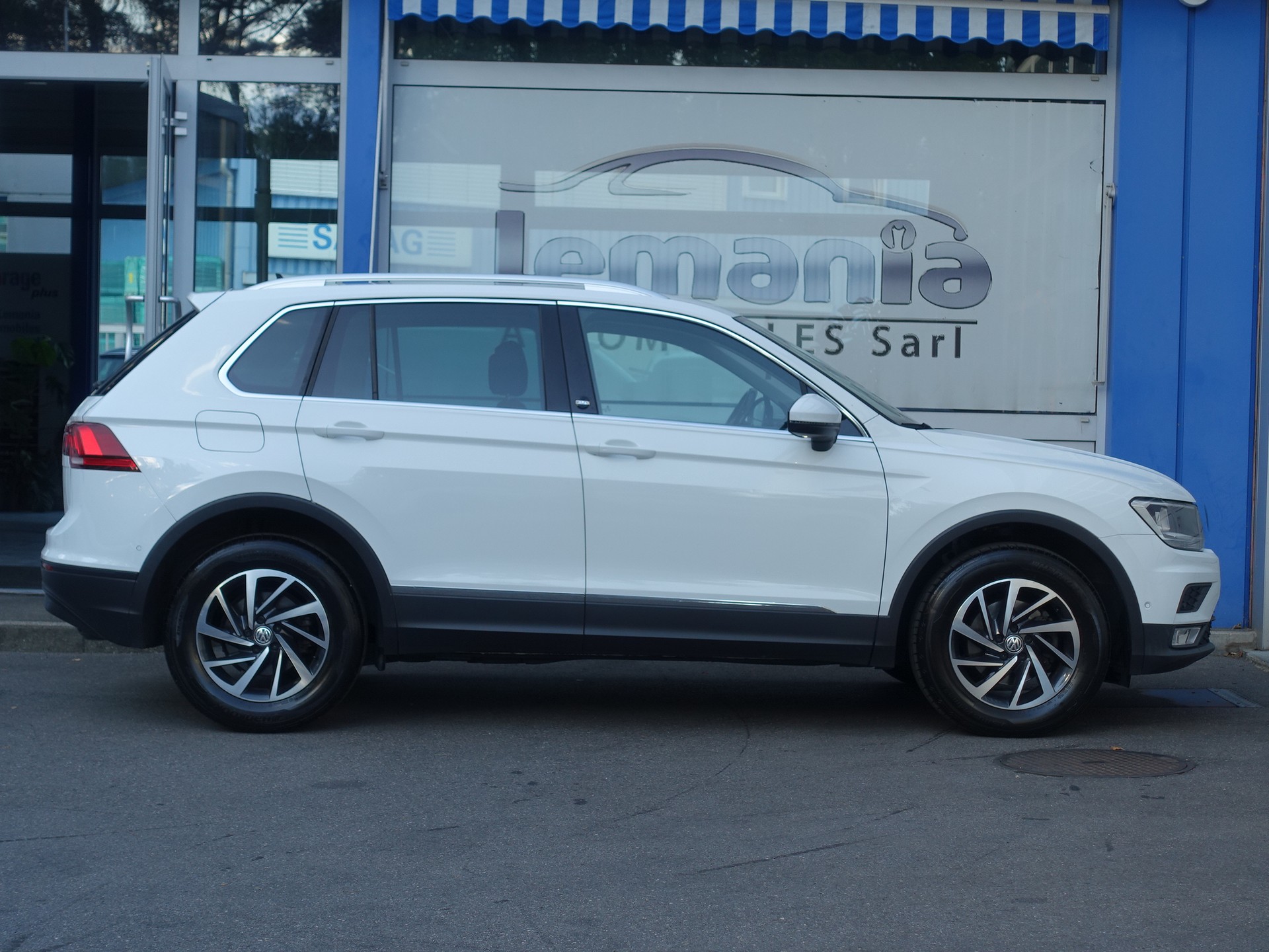 VW Tiguan 2.0 TDI SCR Sound 4Motion-image-7