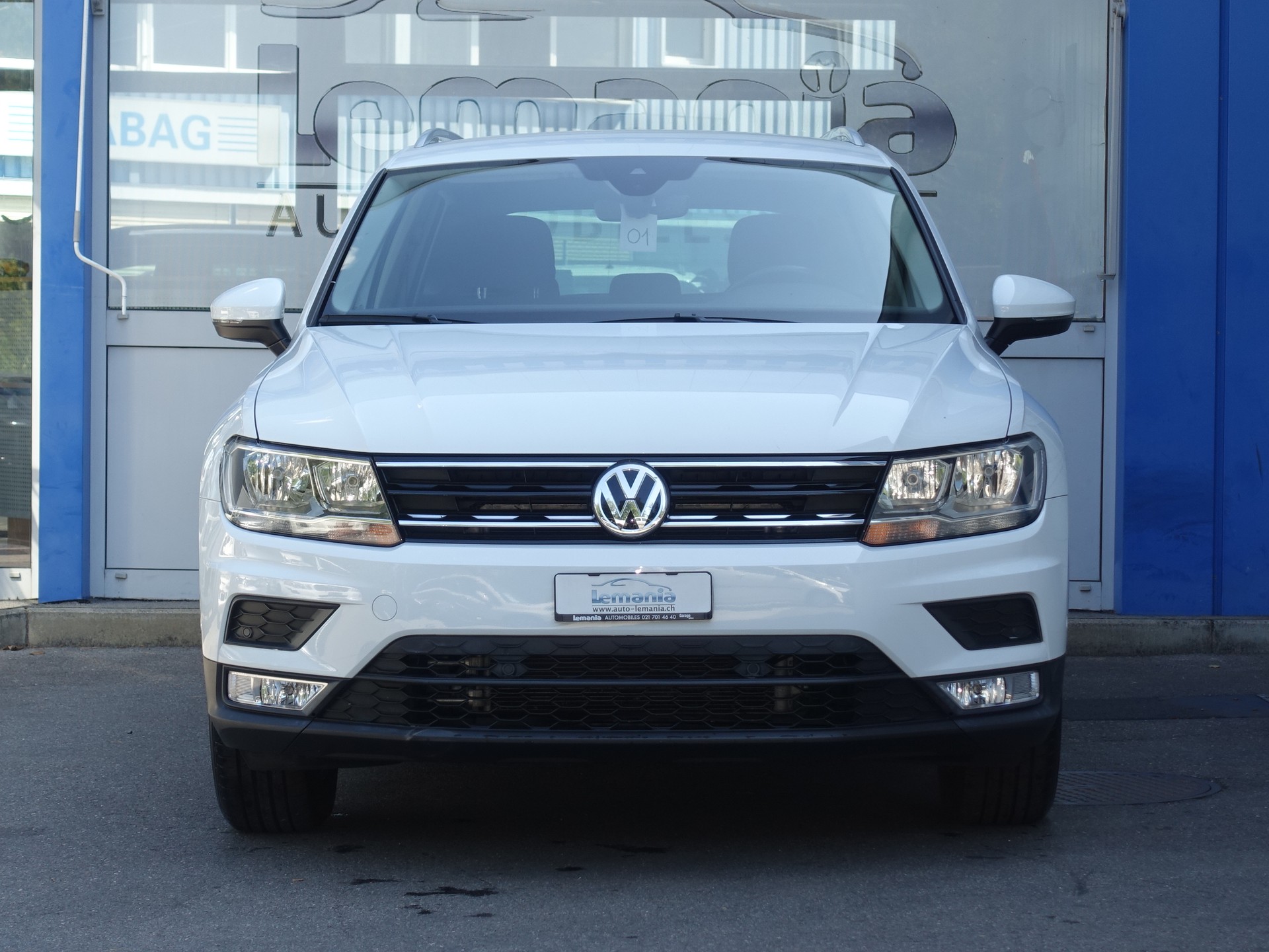 VW Tiguan 2.0 TDI SCR Sound 4Motion-showroom-element-2
