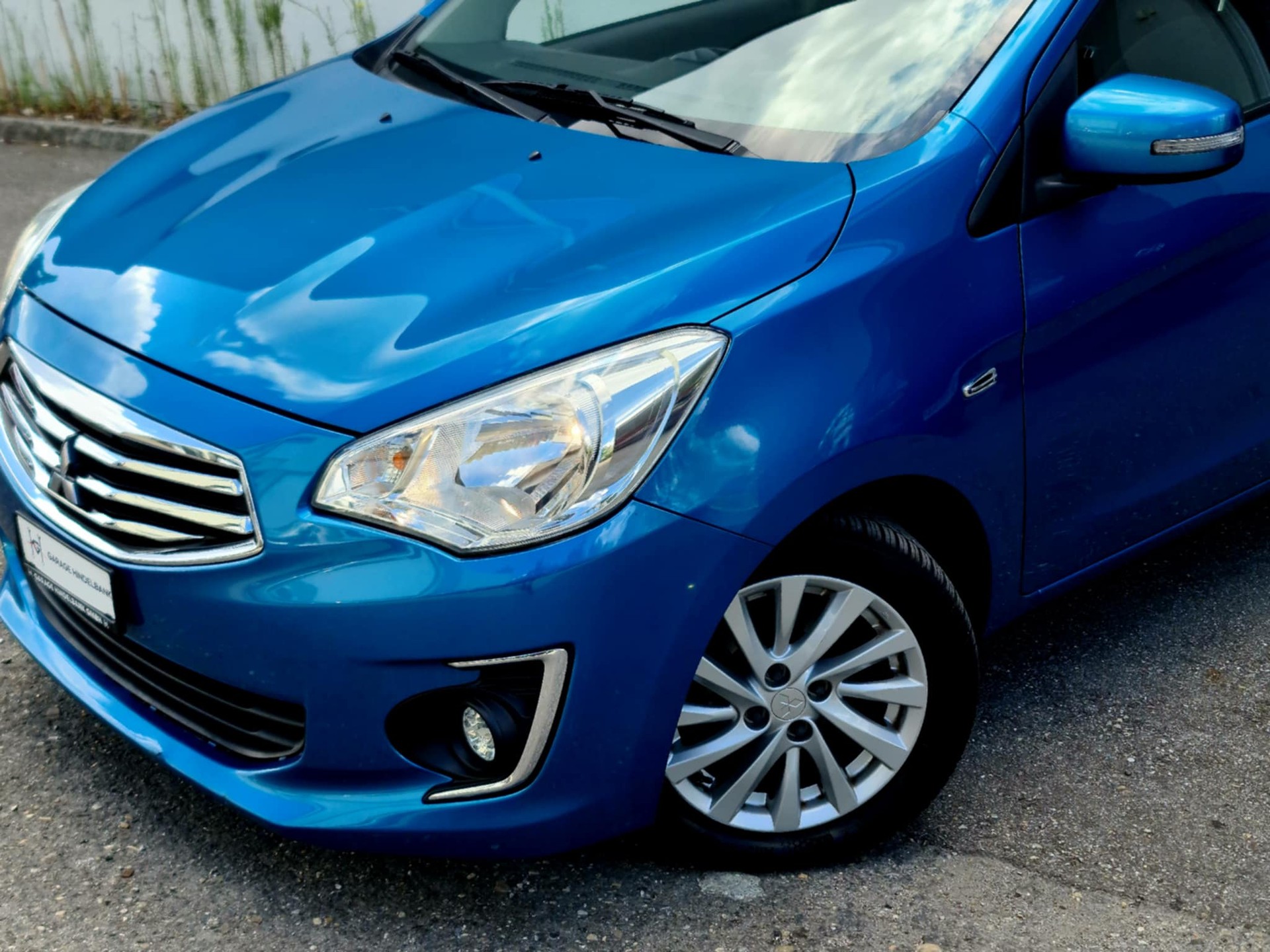 MITSUBISHI Attrage 1.2 Style CVT-showroom-element-2
