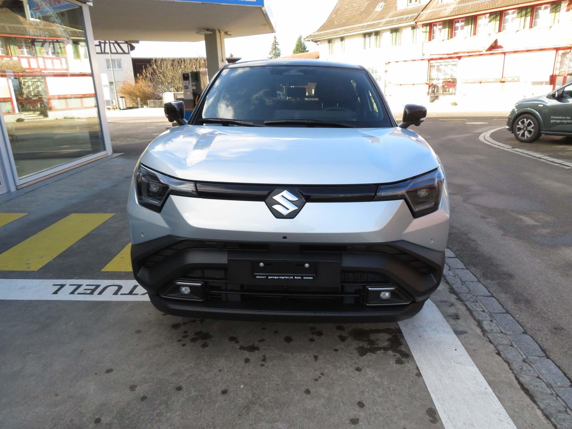 SUZUKI e Vitara Compact Top 4x4-showroom-element-2