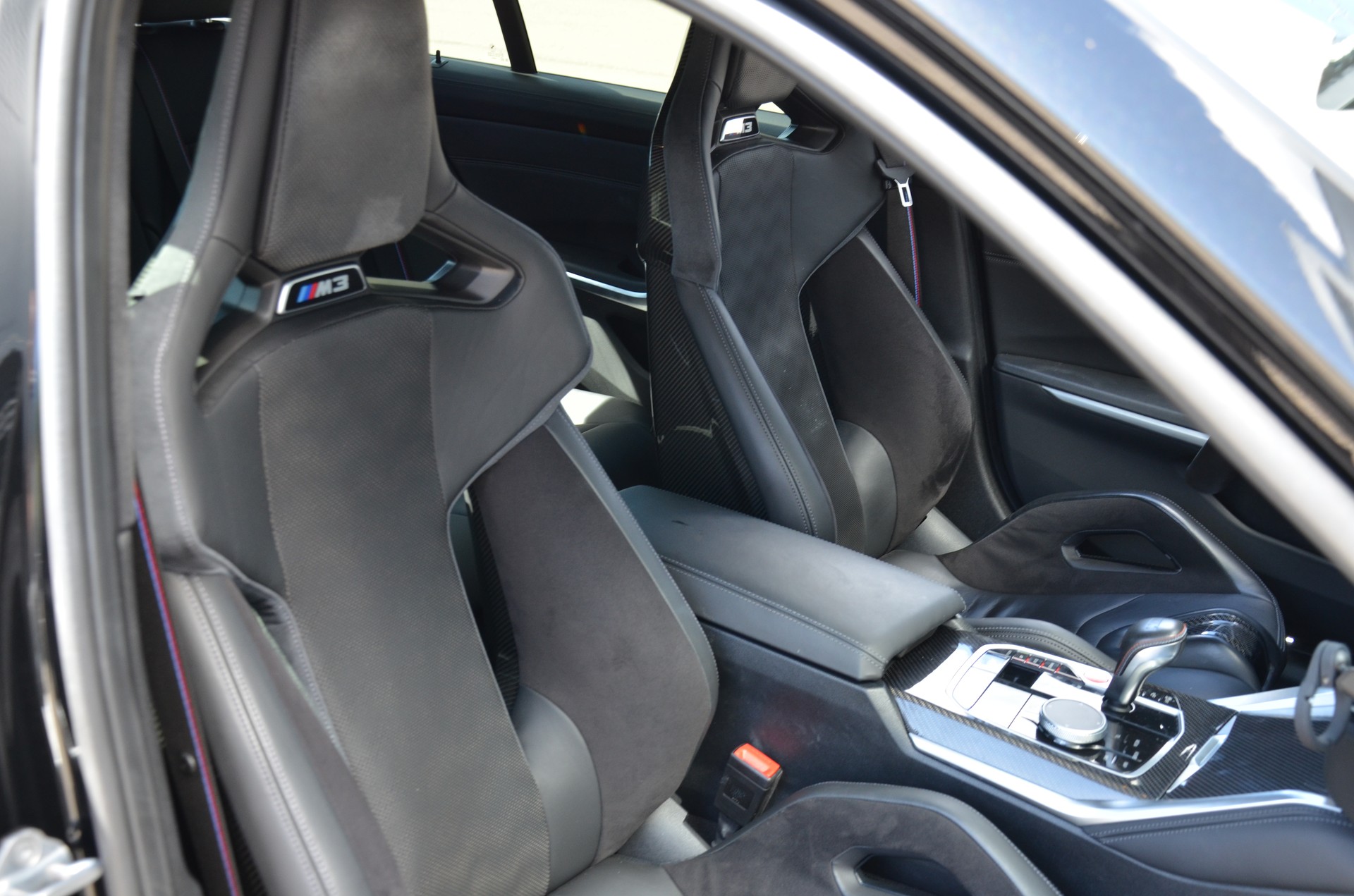 BMW M3 Competition M xDrive-image-15