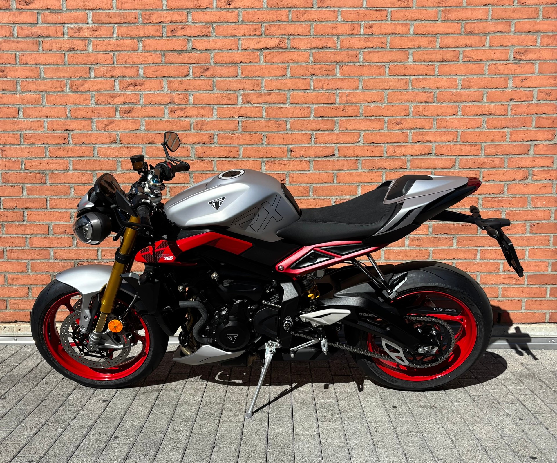 TRIUMPH Street Triple RX-image-4