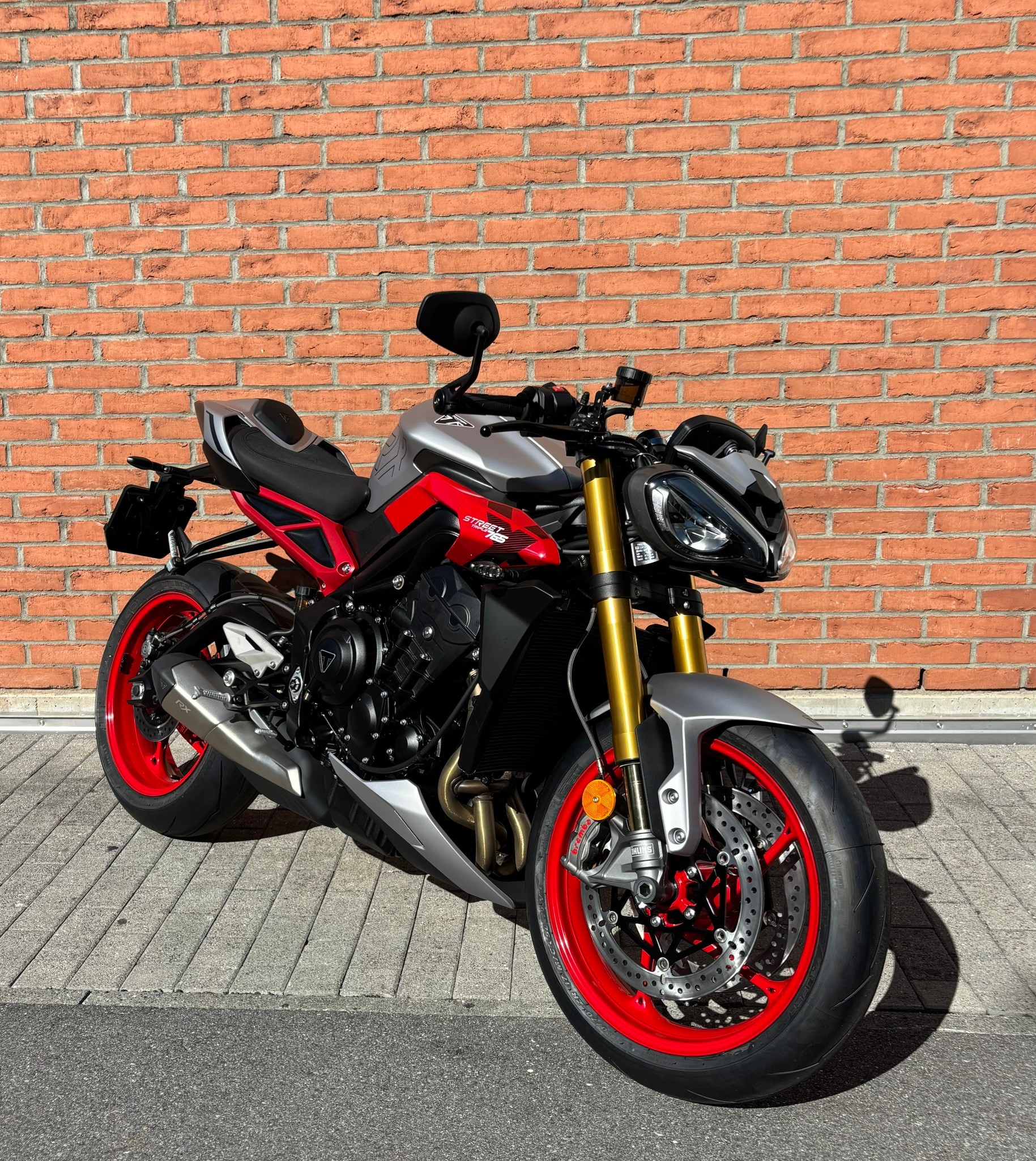 TRIUMPH Street Triple RX-image-1