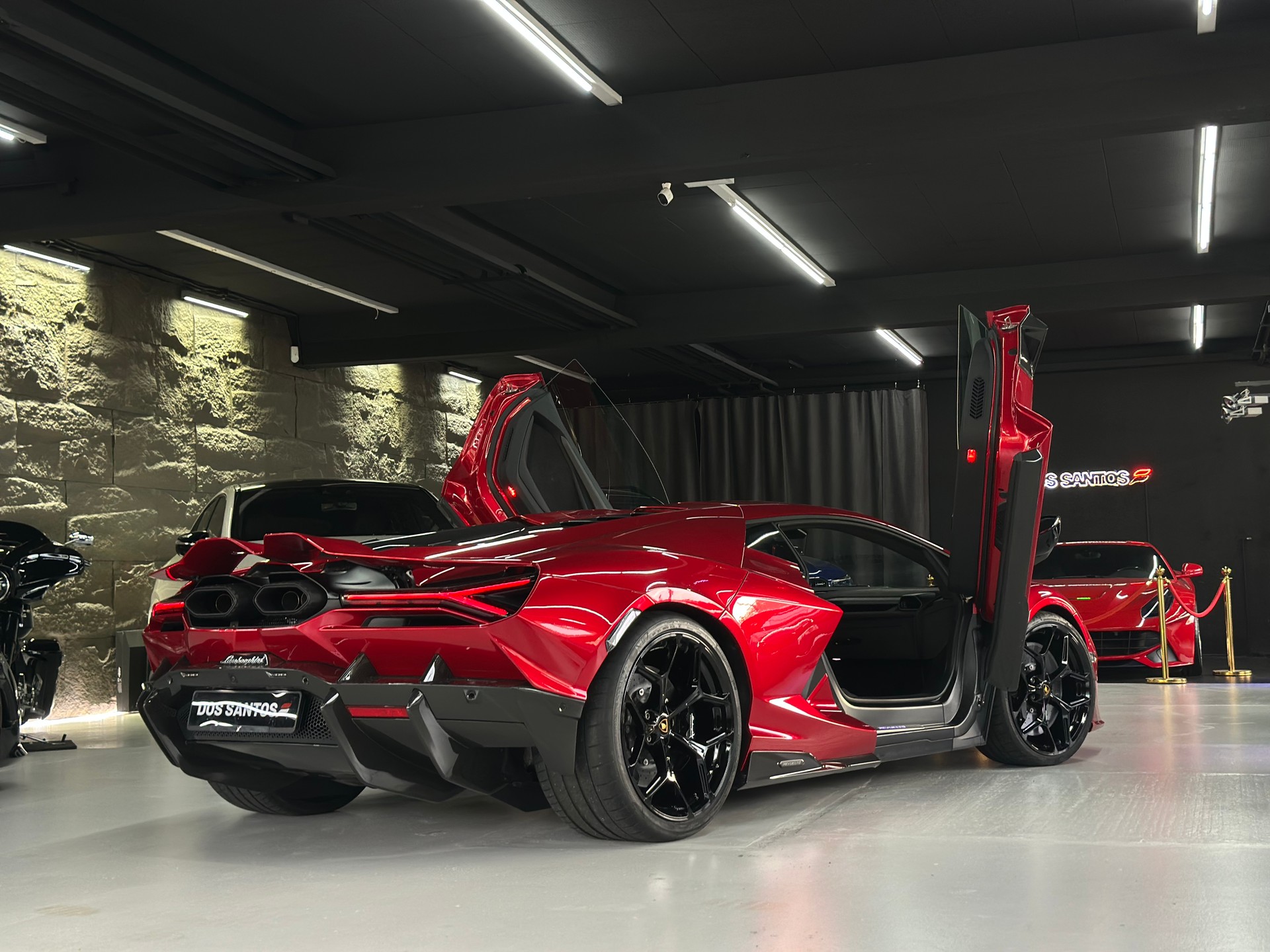 LAMBORGHINI REVUELTO Coupé 6.5-image-1