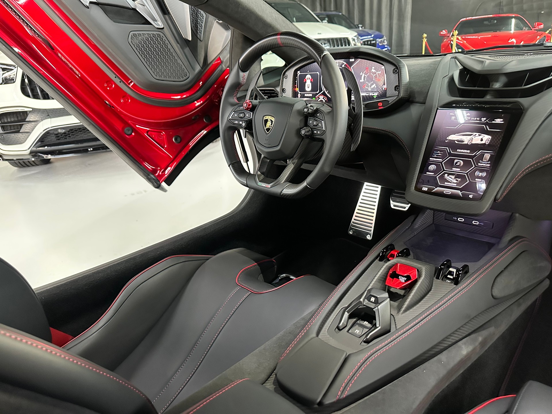 LAMBORGHINI REVUELTO Coupé 6.5-image-4