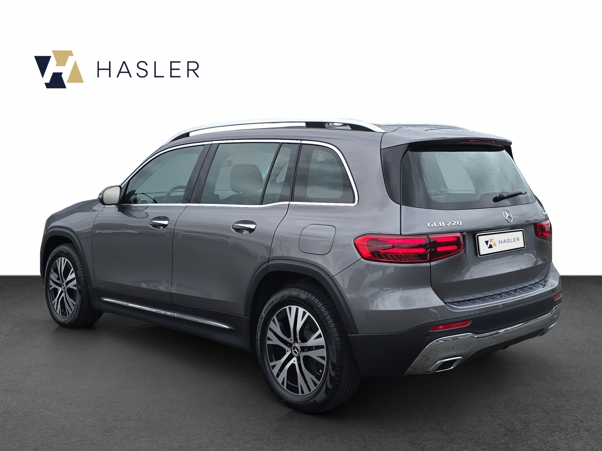 MERCEDES-BENZ GLB 220 4Matic 8G-Tronic-showroom-element-3