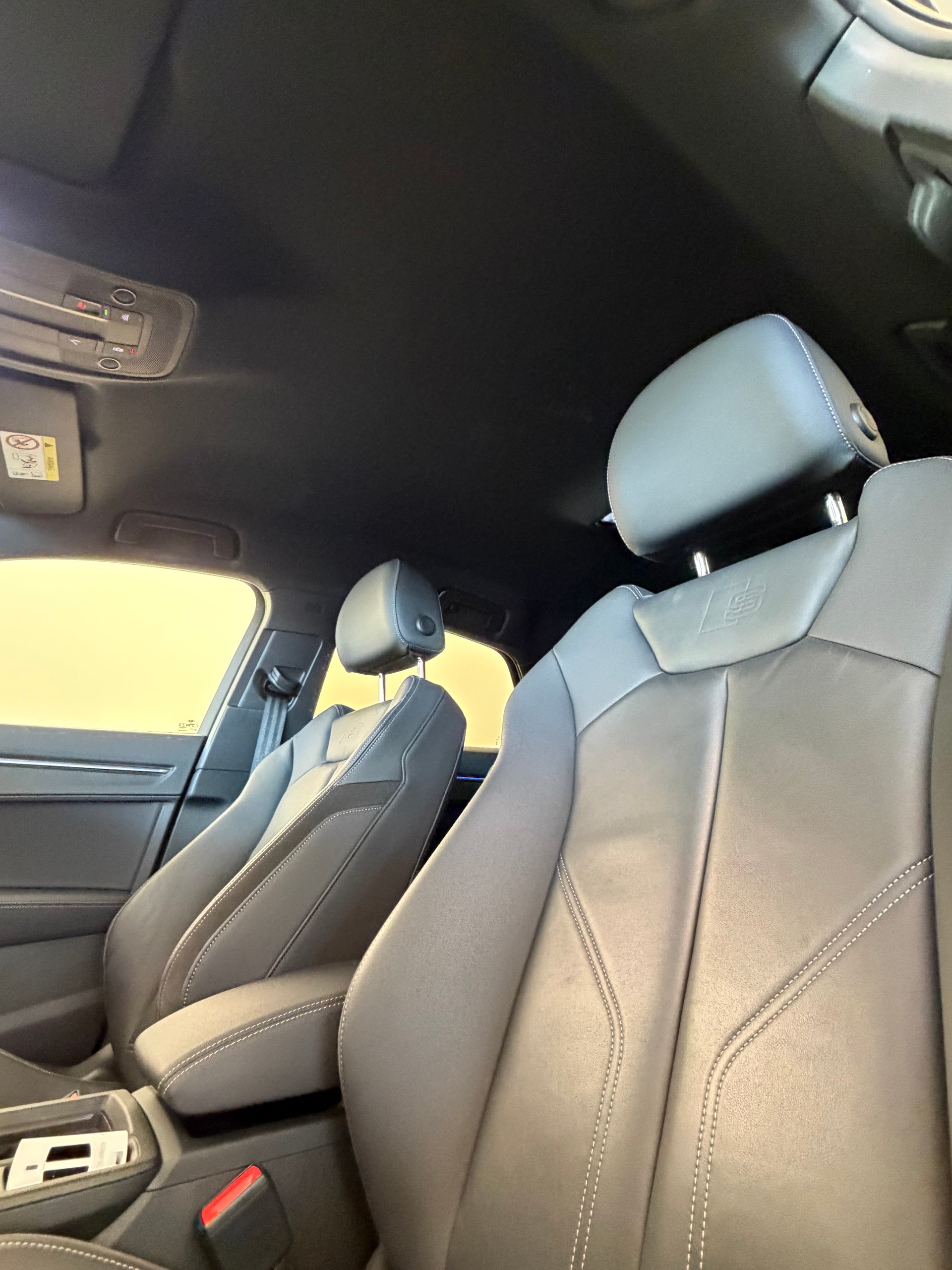 AUDI Q3 Sportback 45 TFSI S line quattro S-tronic-image-10