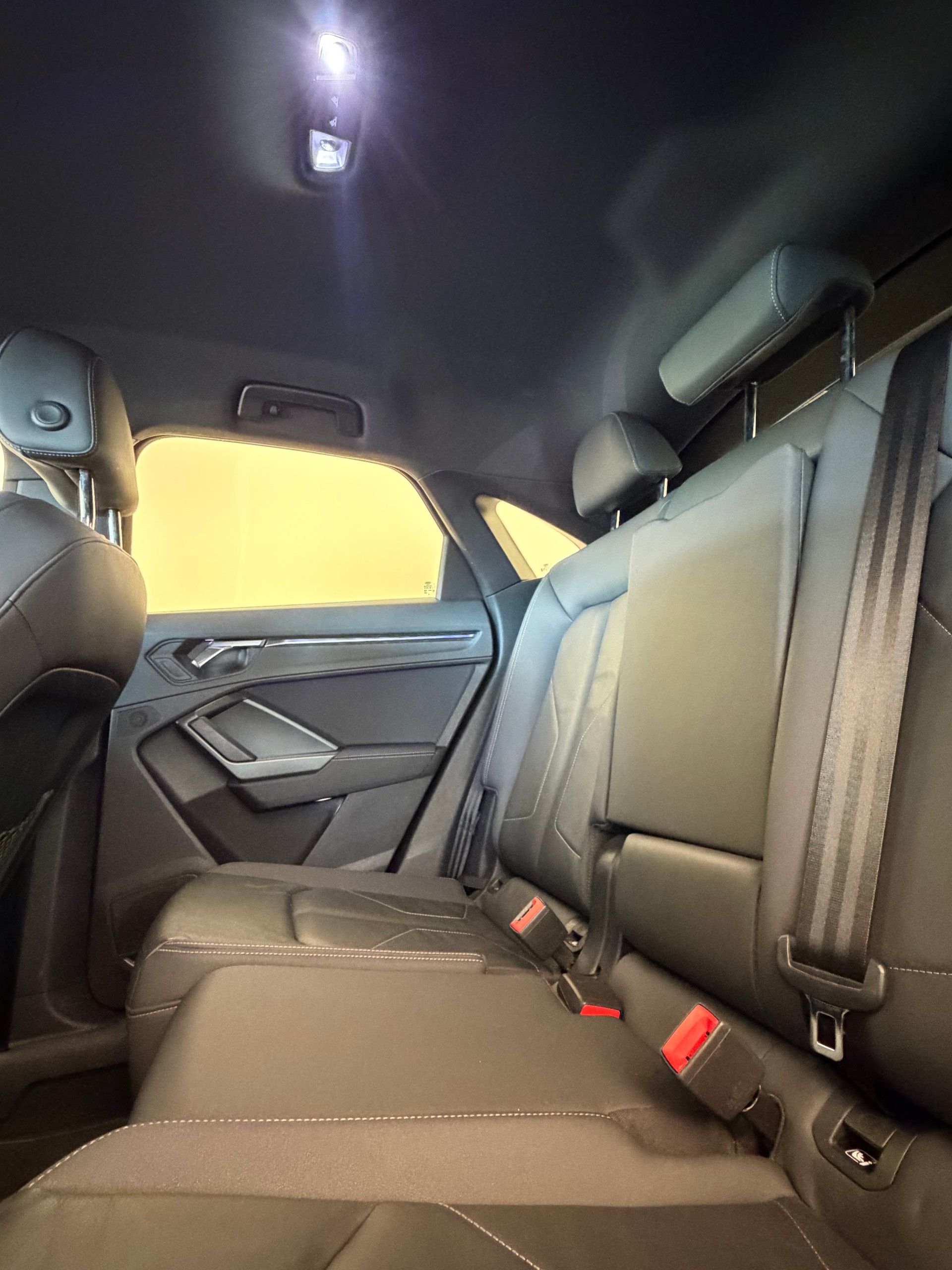 AUDI Q3 Sportback 45 TFSI S line quattro S-tronic-image-18
