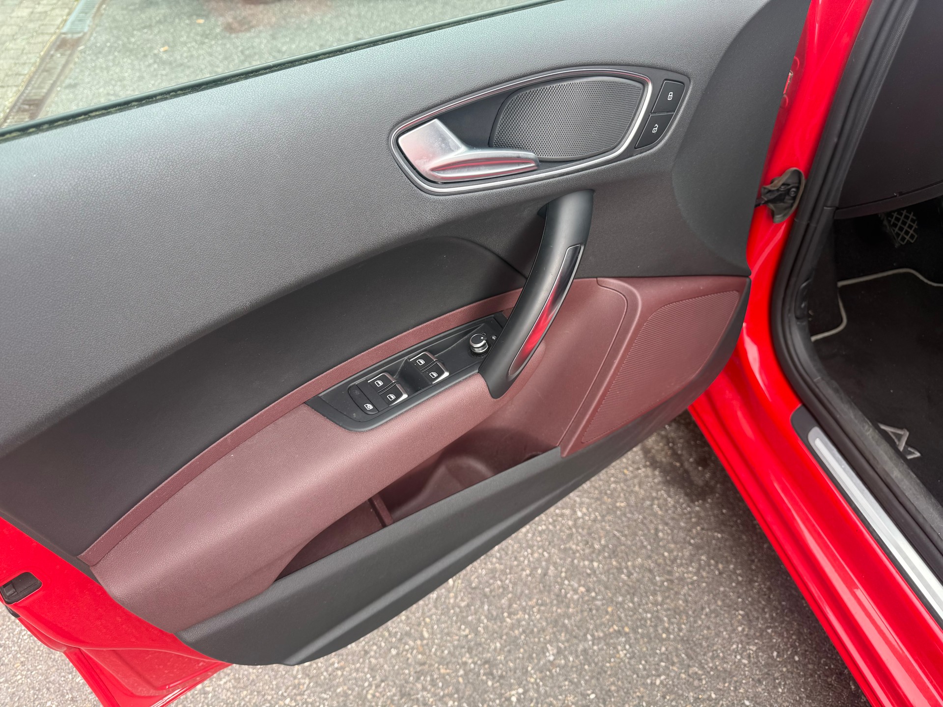 AUDI A1 Sportback 1.4 TFSI Design-image-12