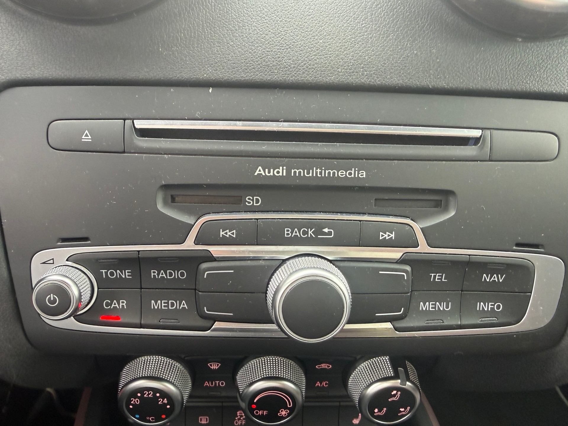 AUDI A1 Sportback 1.4 TFSI Design-image-18