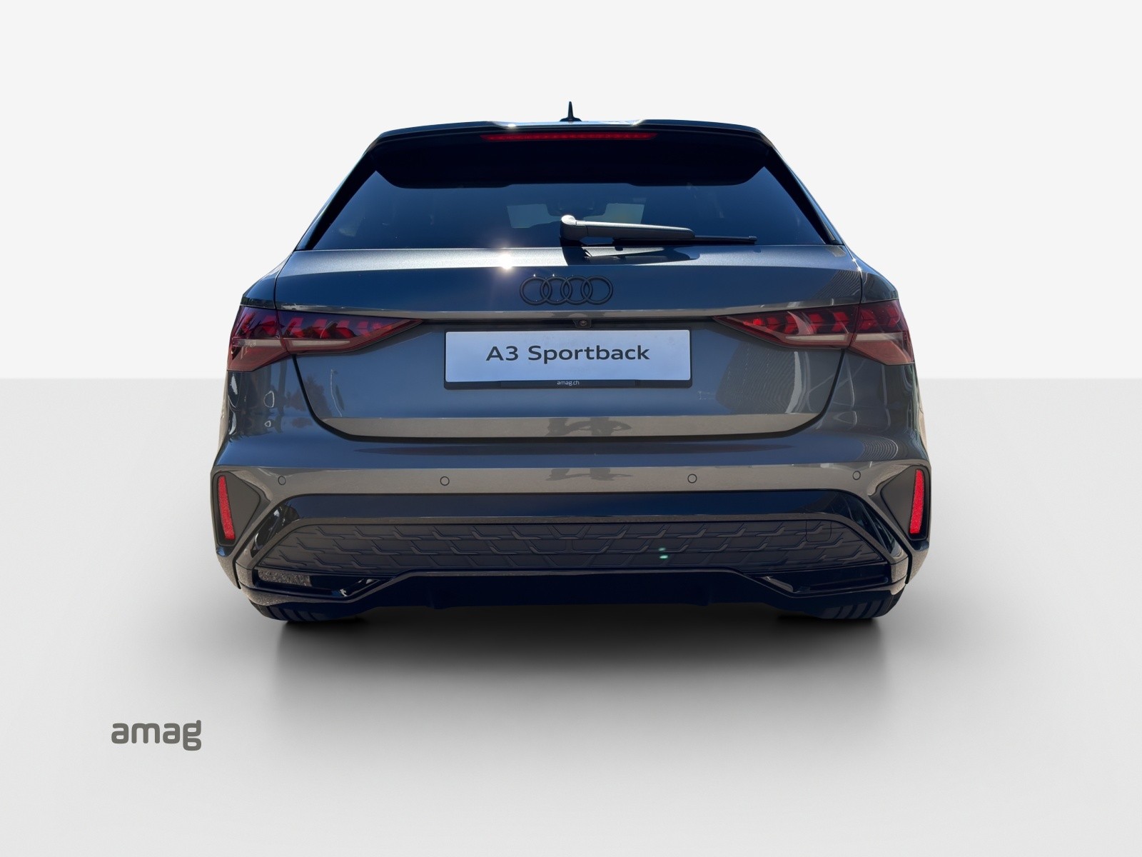 AUDI A3 Sportback TFSI 110 kW S line Attraction S tronic-showroom-element-3