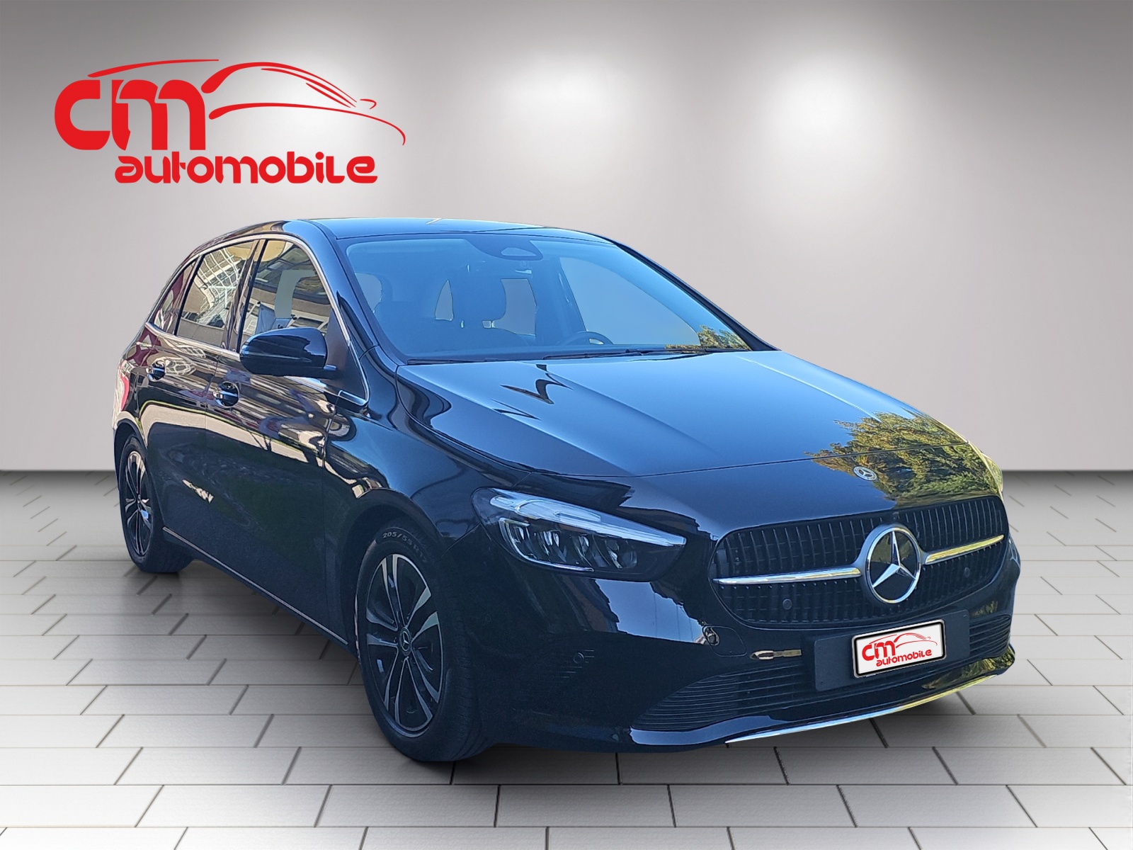 MERCEDES-BENZ B 200 7G-DCT-showroom-element-3