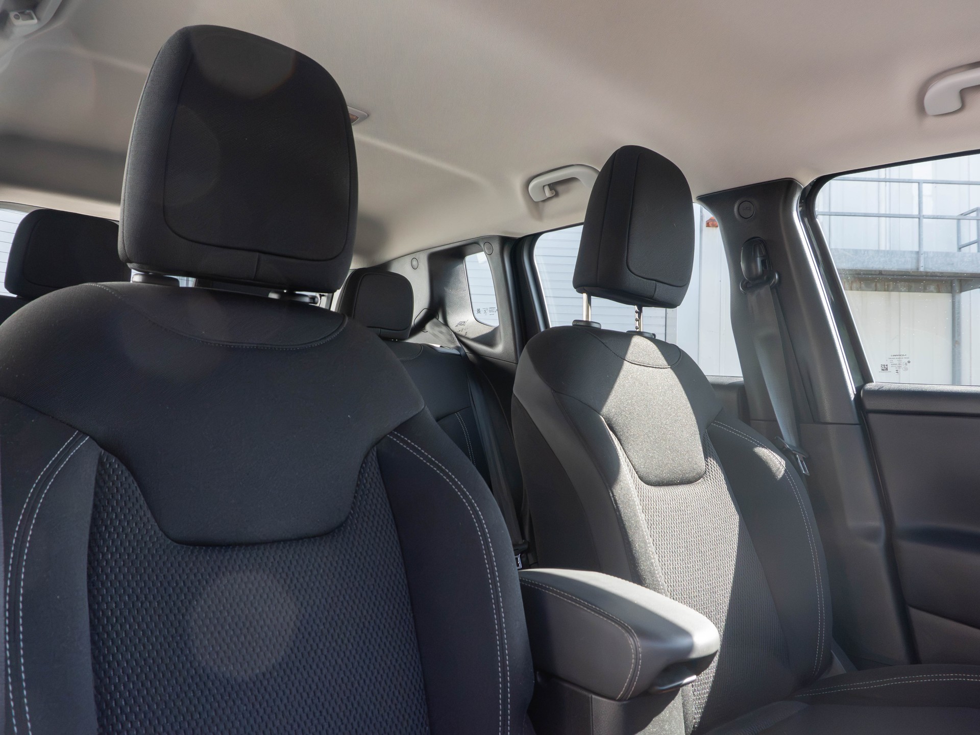 JEEP Renegade 1.5 MHEV Limited-image-10