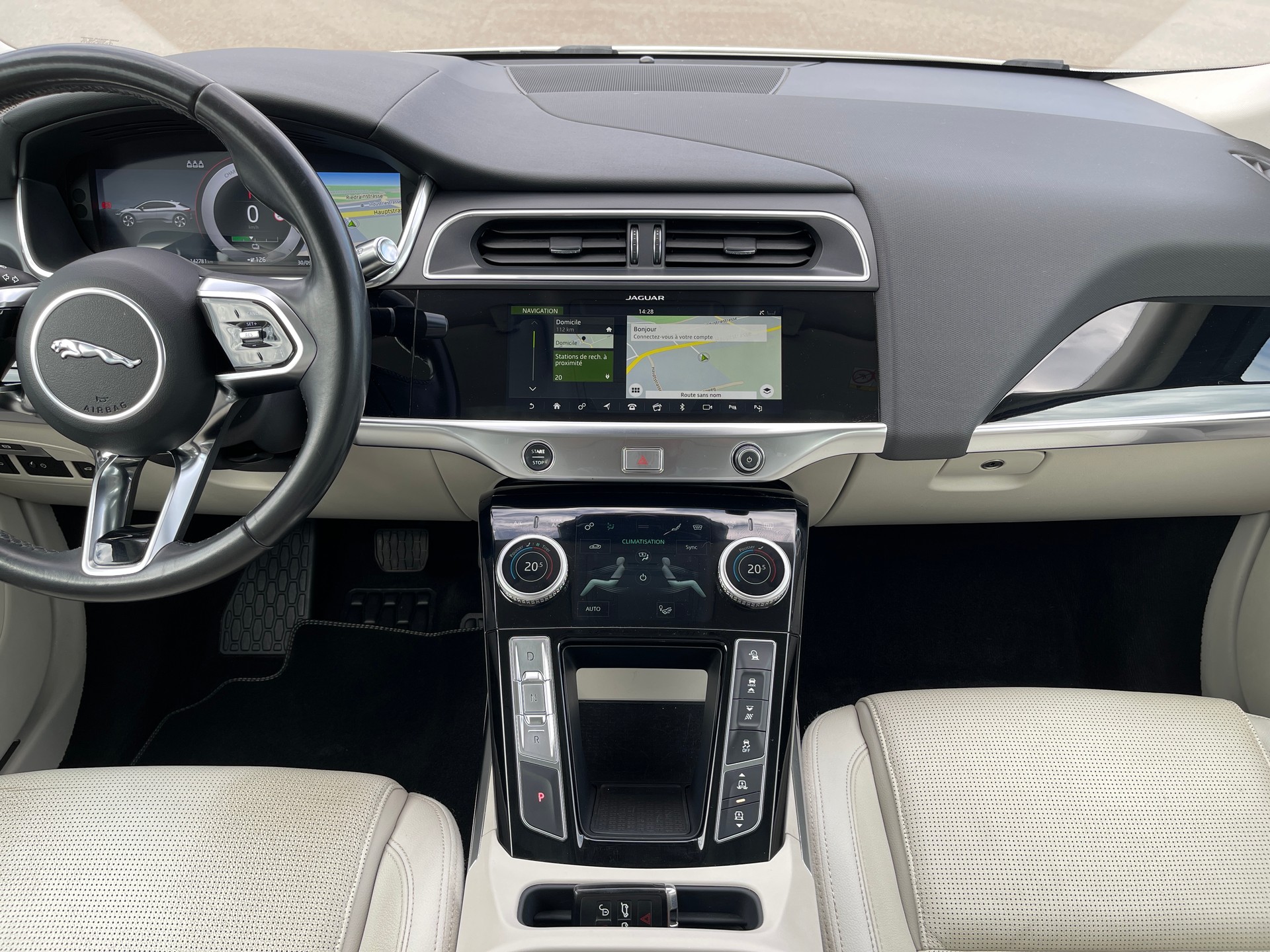 JAGUAR I-Pace EV400 SE AWD-image-9