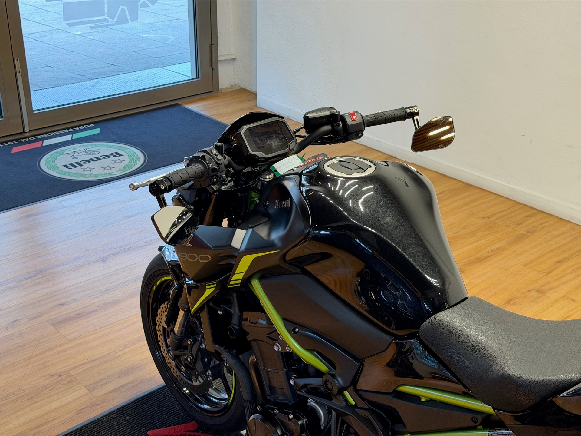 KAWASAKI Z 900 (35kW)-image-5