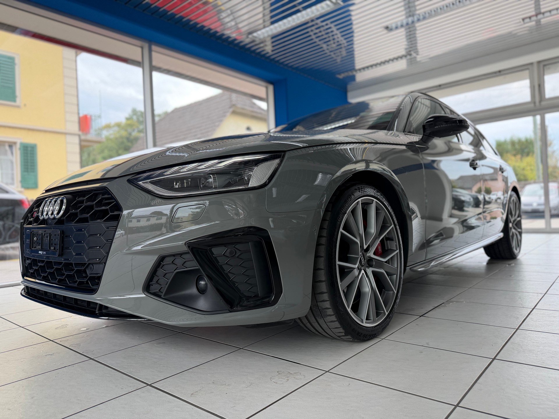 AUDI S4 Avant 3.0 TDI quattro tiptronic-showroom-element-1