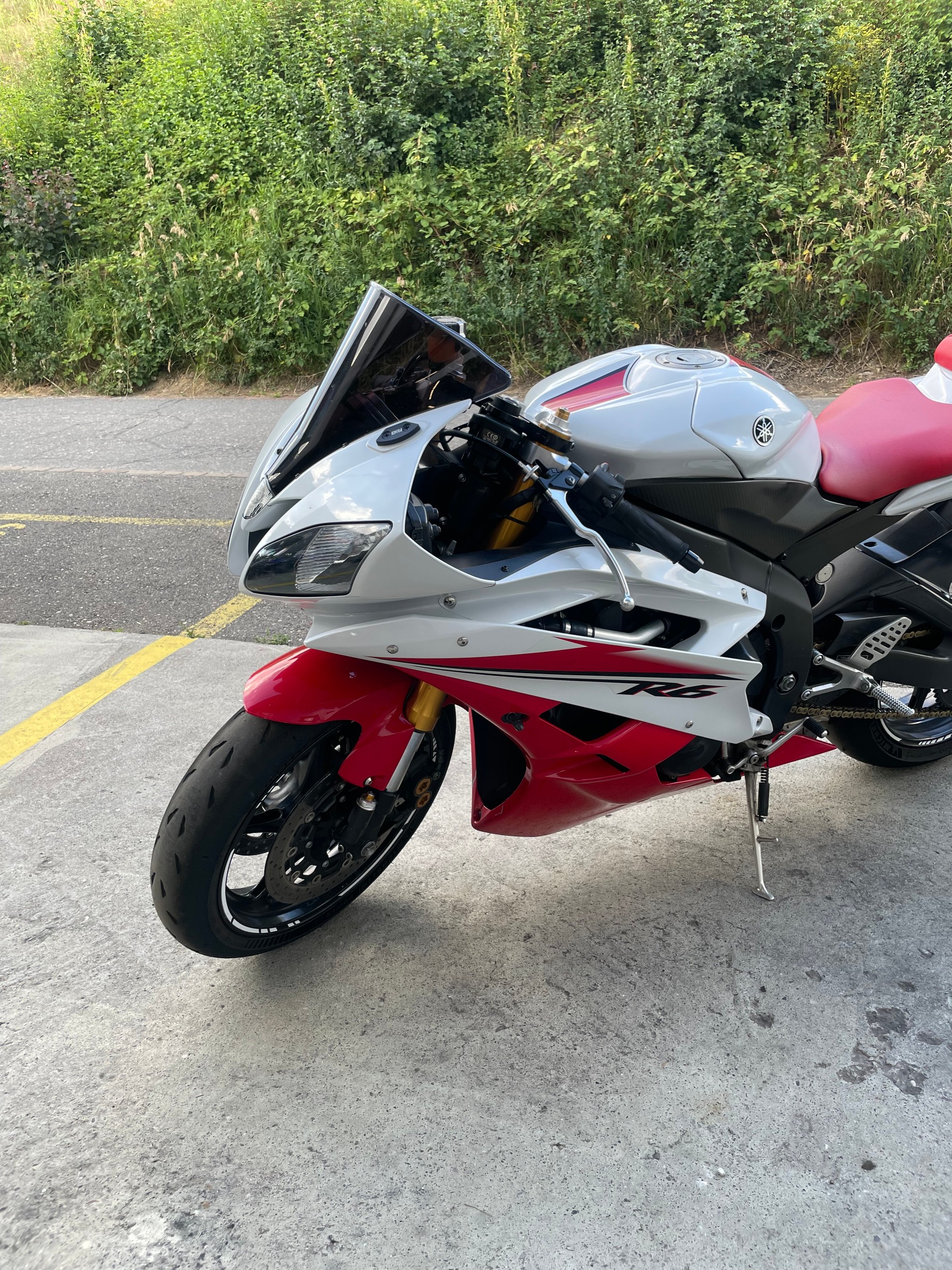 YAMAHA YZF-R6 (25kW)-image-2