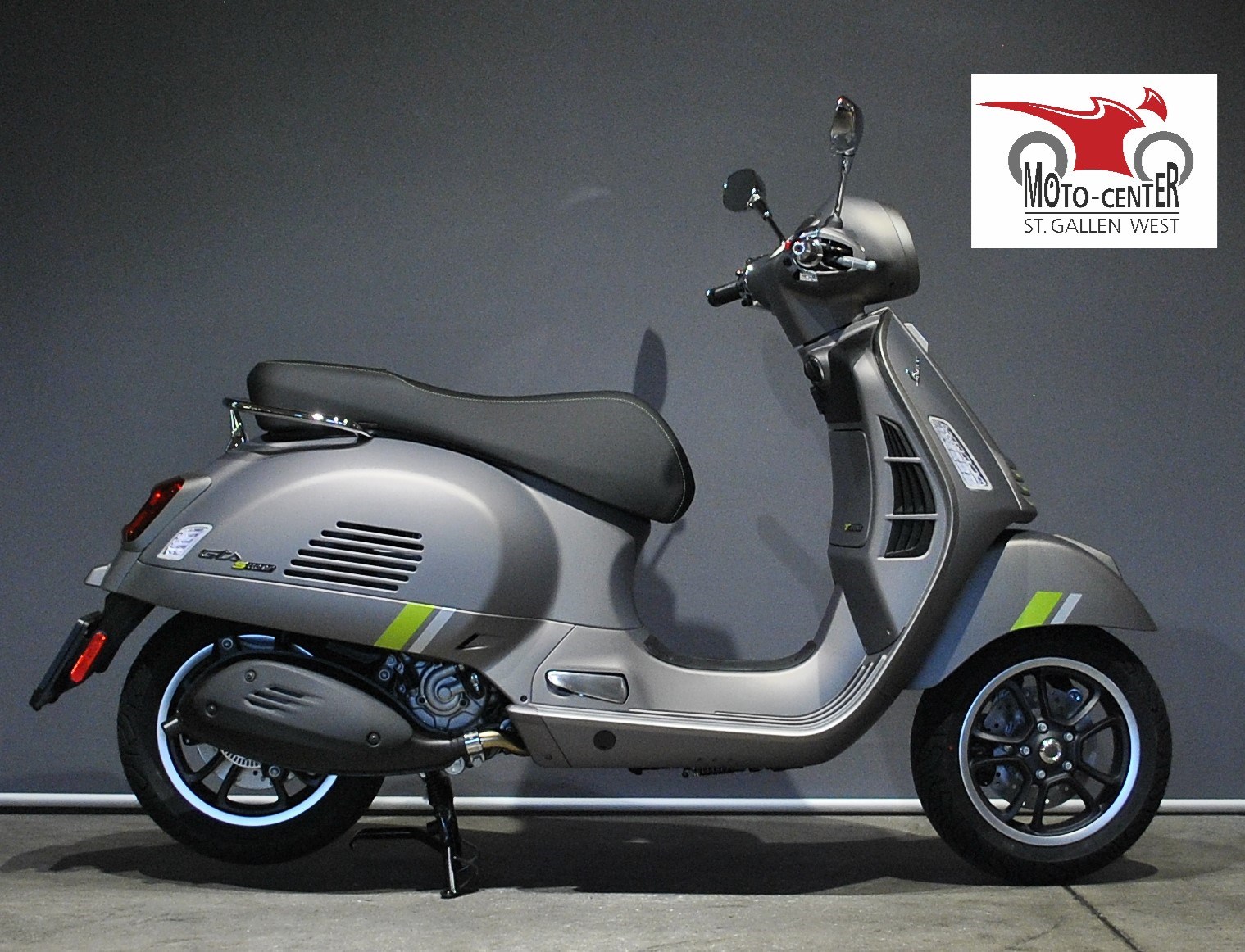 PIAGGIO Vespa GTS 300 Super Tech ABS-image-1