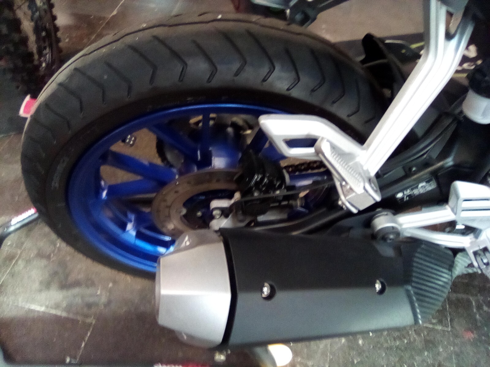 YAMAHA YZF-R 125 ABS-image-4