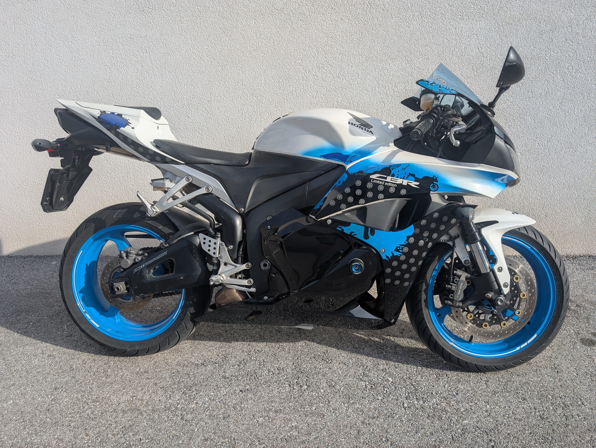 HONDA CBR 600 RR Limited Edition-image-6