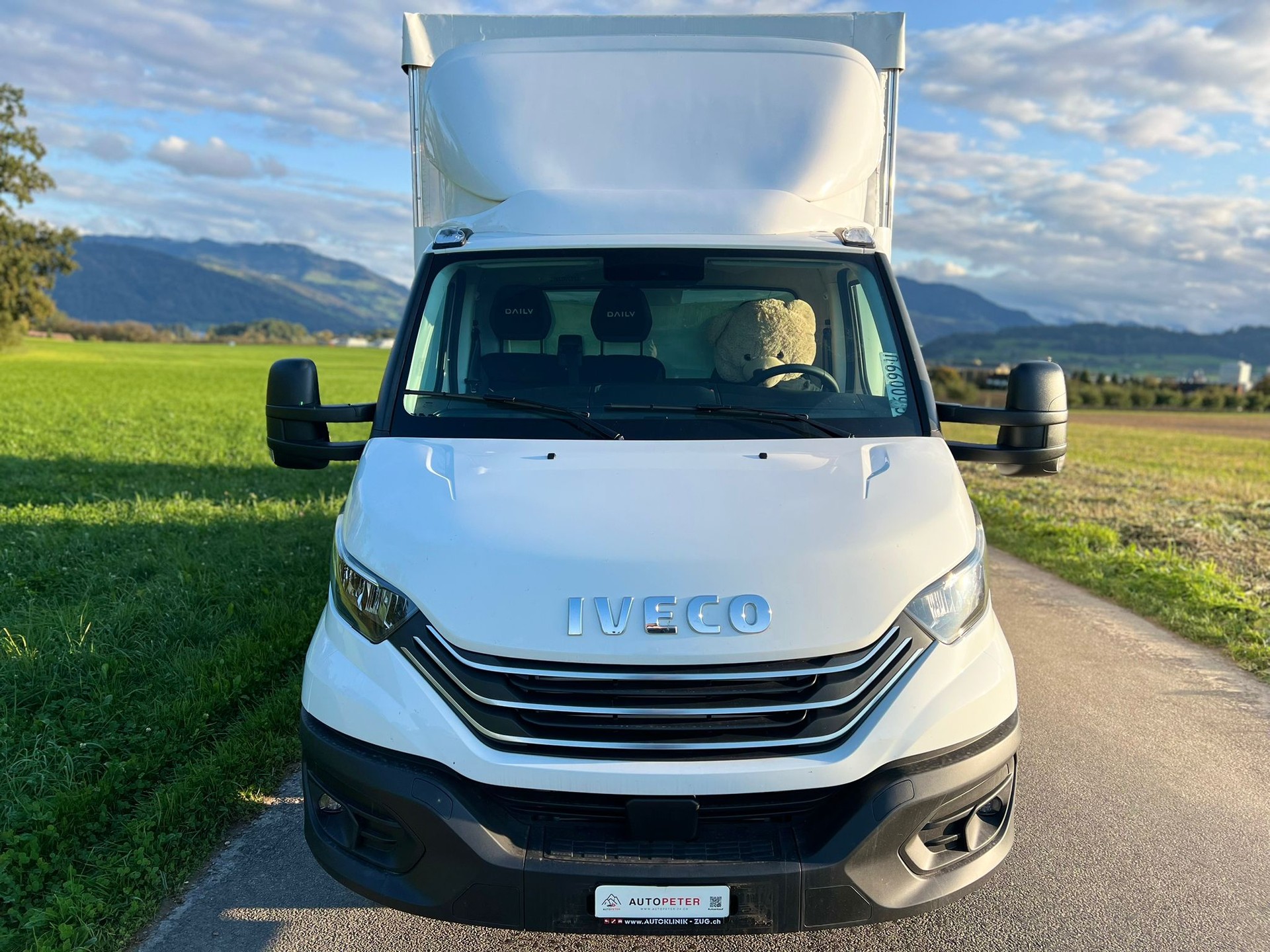 IVECO 35 S 18H A8-showroom-element-2