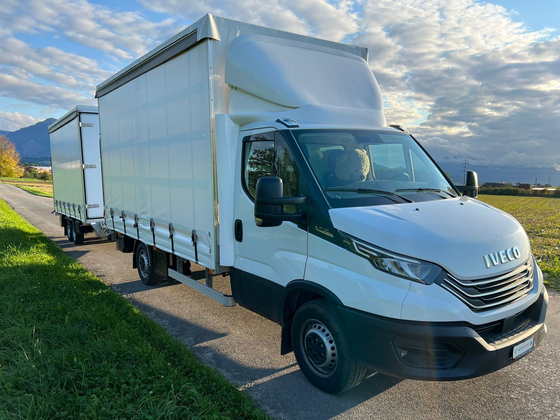 IVECO 35 S 18H A8-showroom-element-3