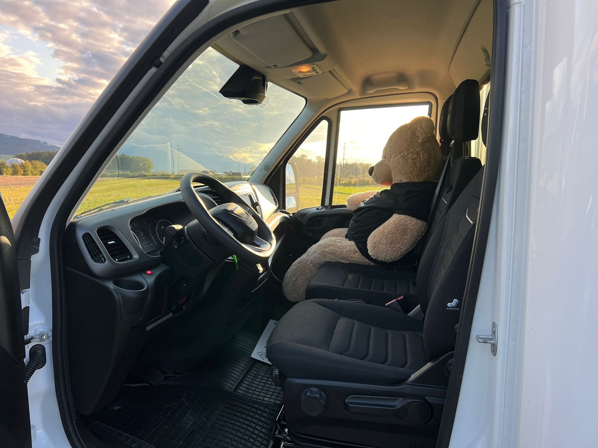 IVECO 35 S 18H A8-image-10