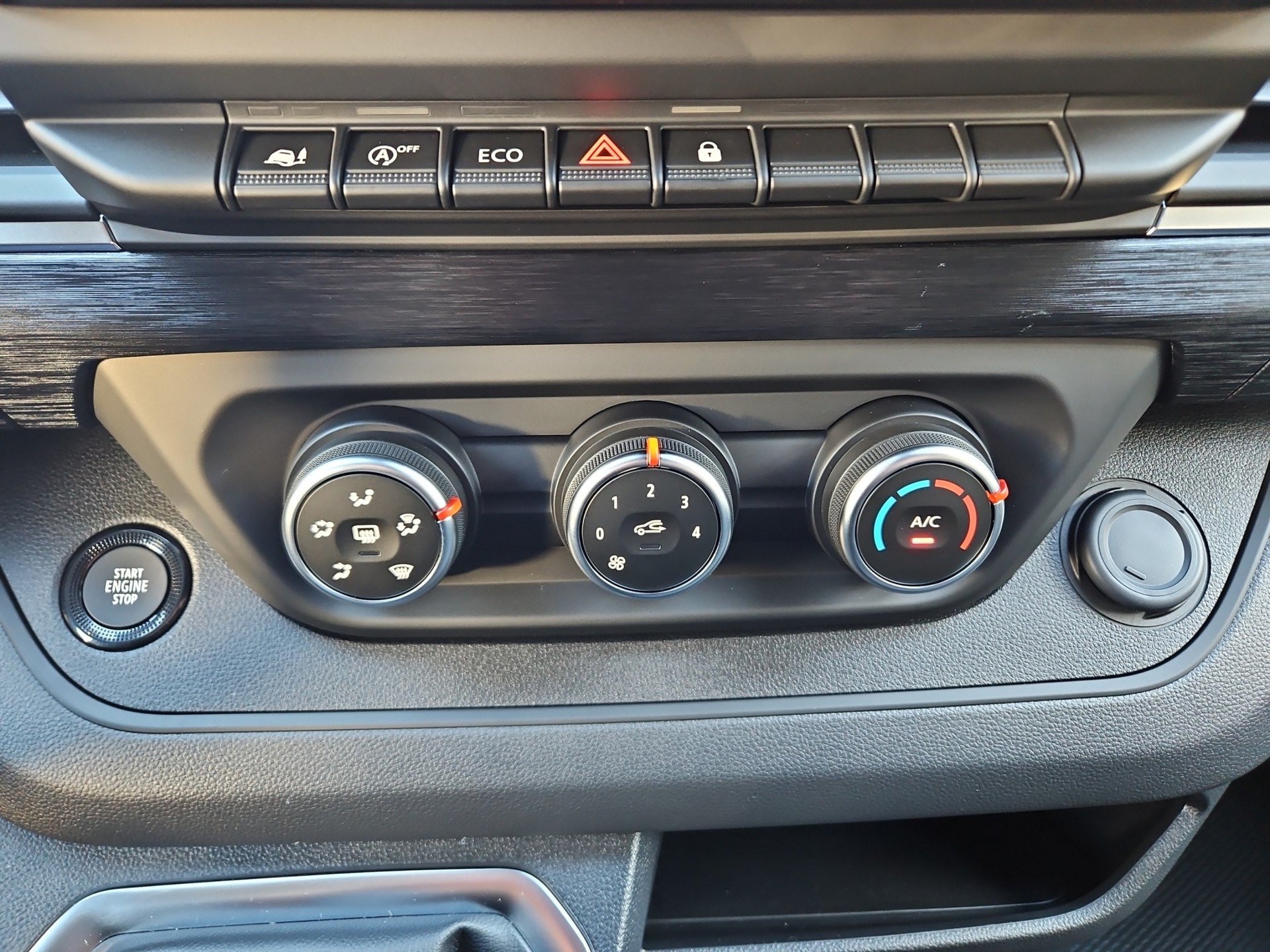 NISSAN Primastar 150 3.0 L1H1 N-Connecta HK M LRB - LEASING AB CHF 449.- mtl-image-13