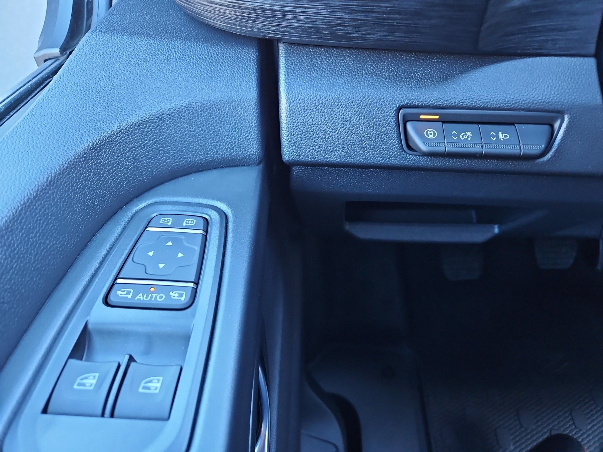 NISSAN Primastar 150 3.0 L1H1 N-Connecta HK M LRB - LEASING AB CHF 449.- mtl-image-15