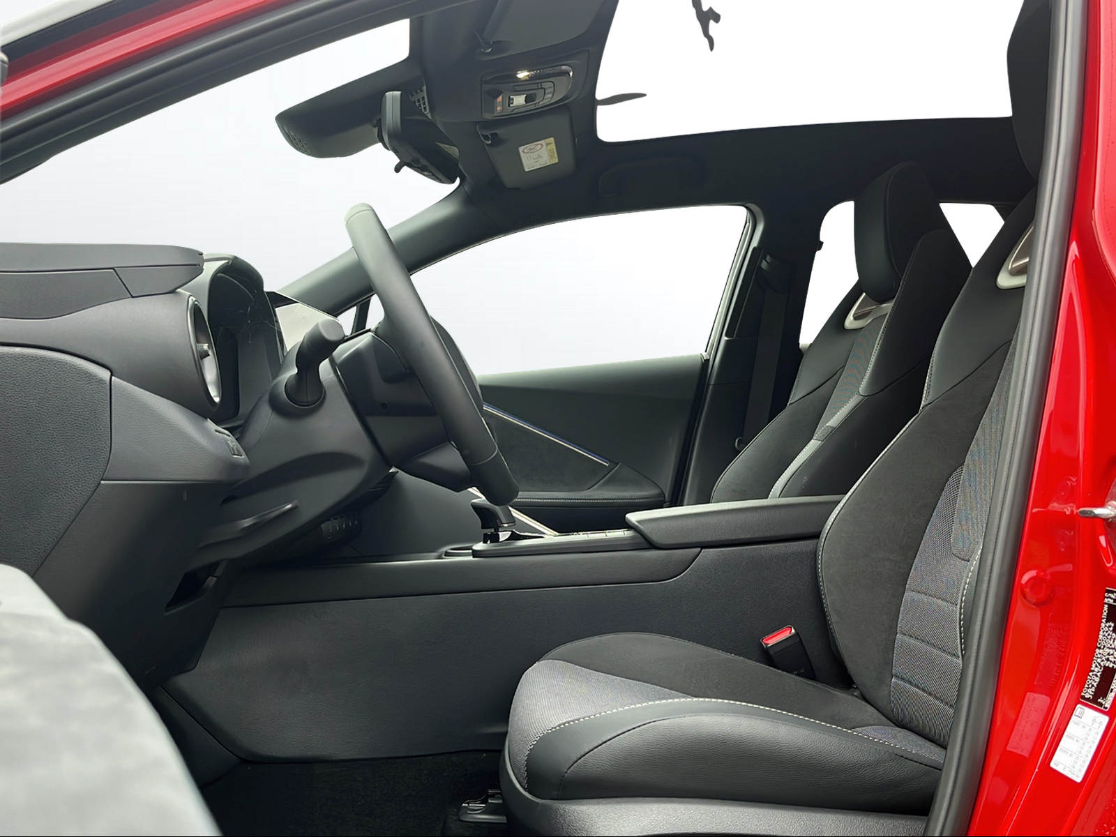 TOYOTA C-HR 2.0 PHEV CVT Style-image-8