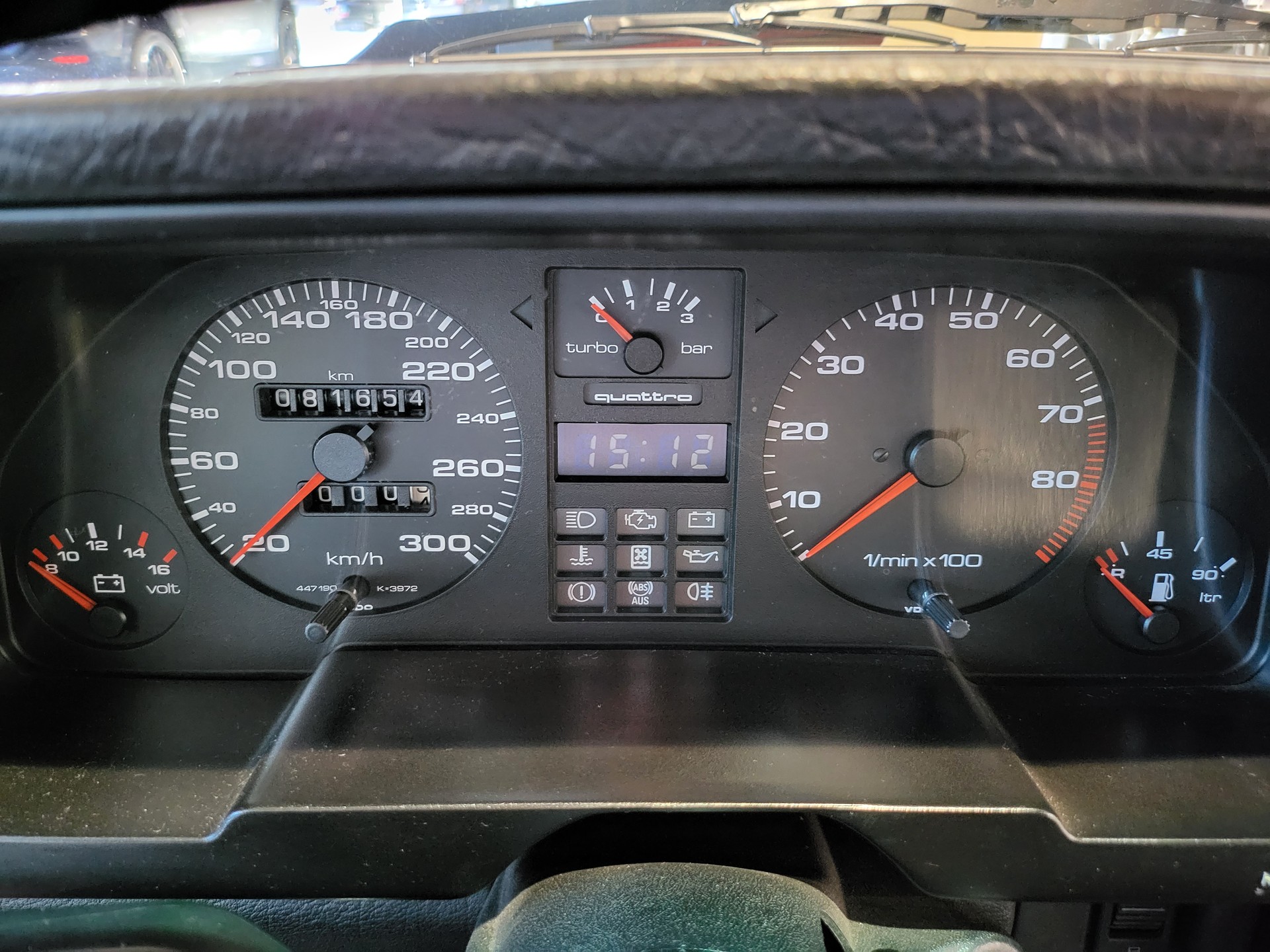 AUDI Sport quattro-image-14
