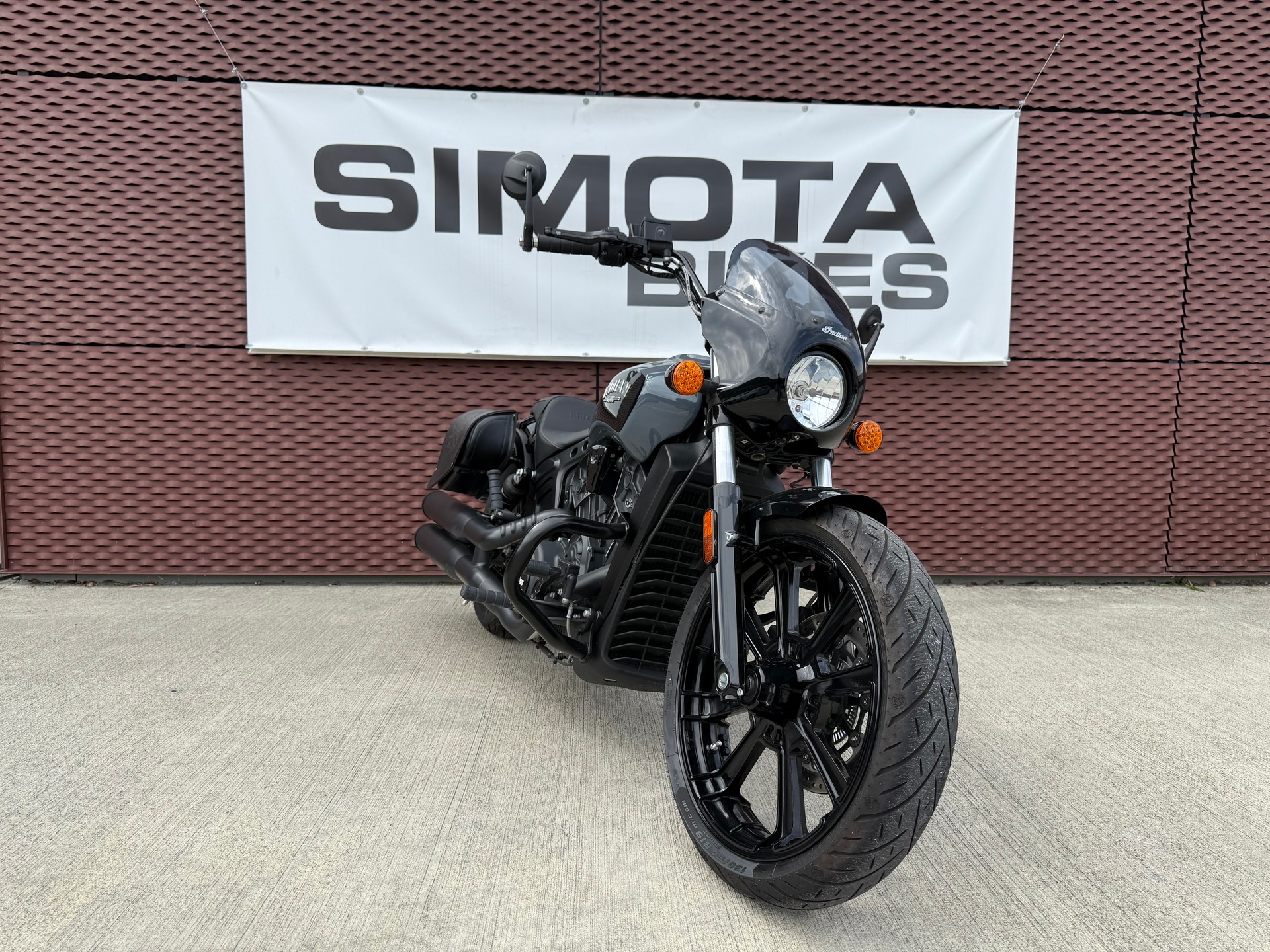 INDIAN Scout 1200 Rogue-image-3