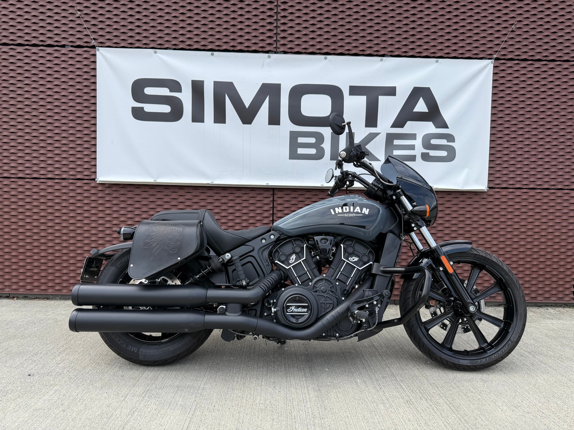 INDIAN Scout 1200 Rogue-image-0