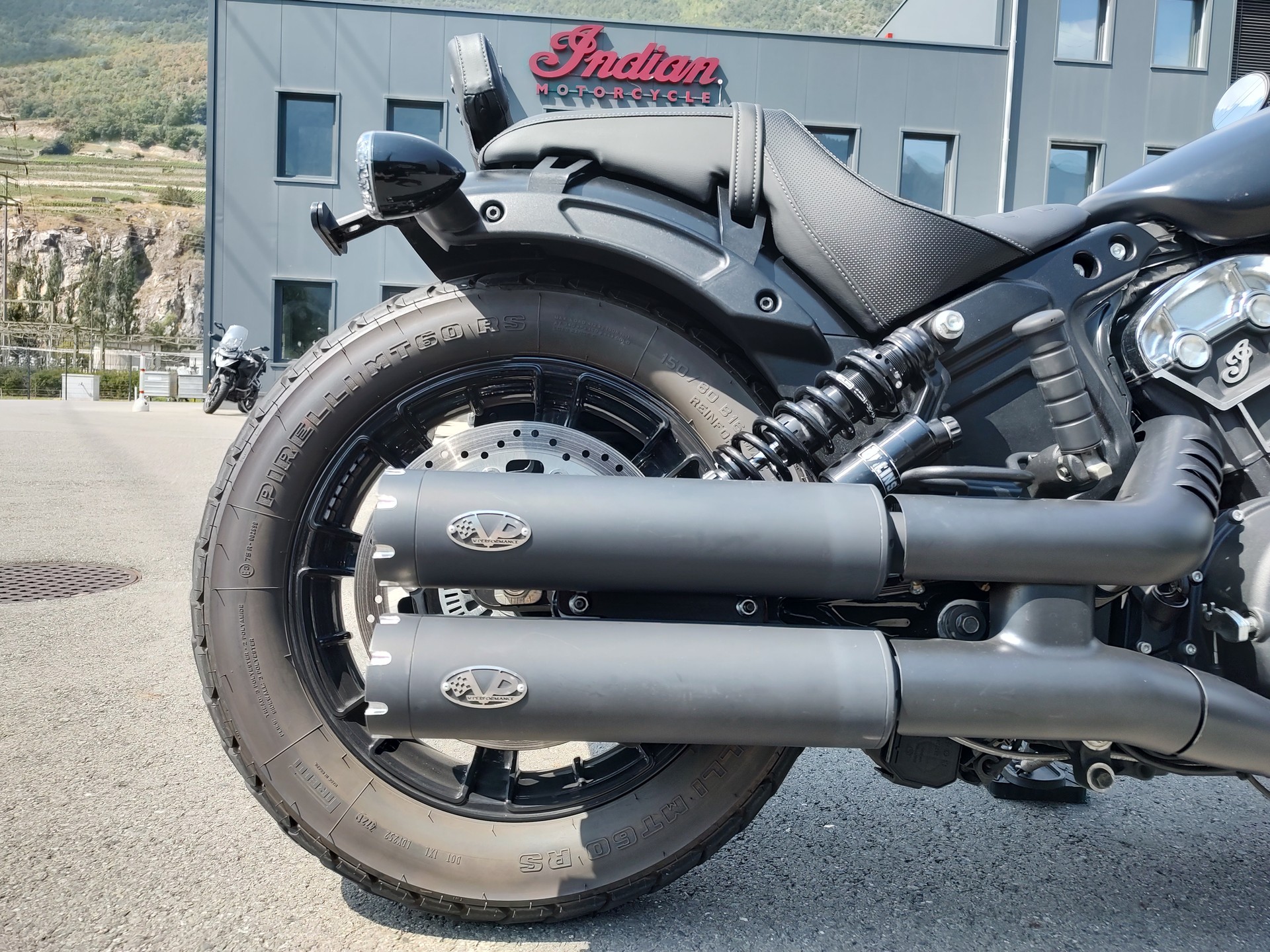 INDIAN Scout Bobber-image-2