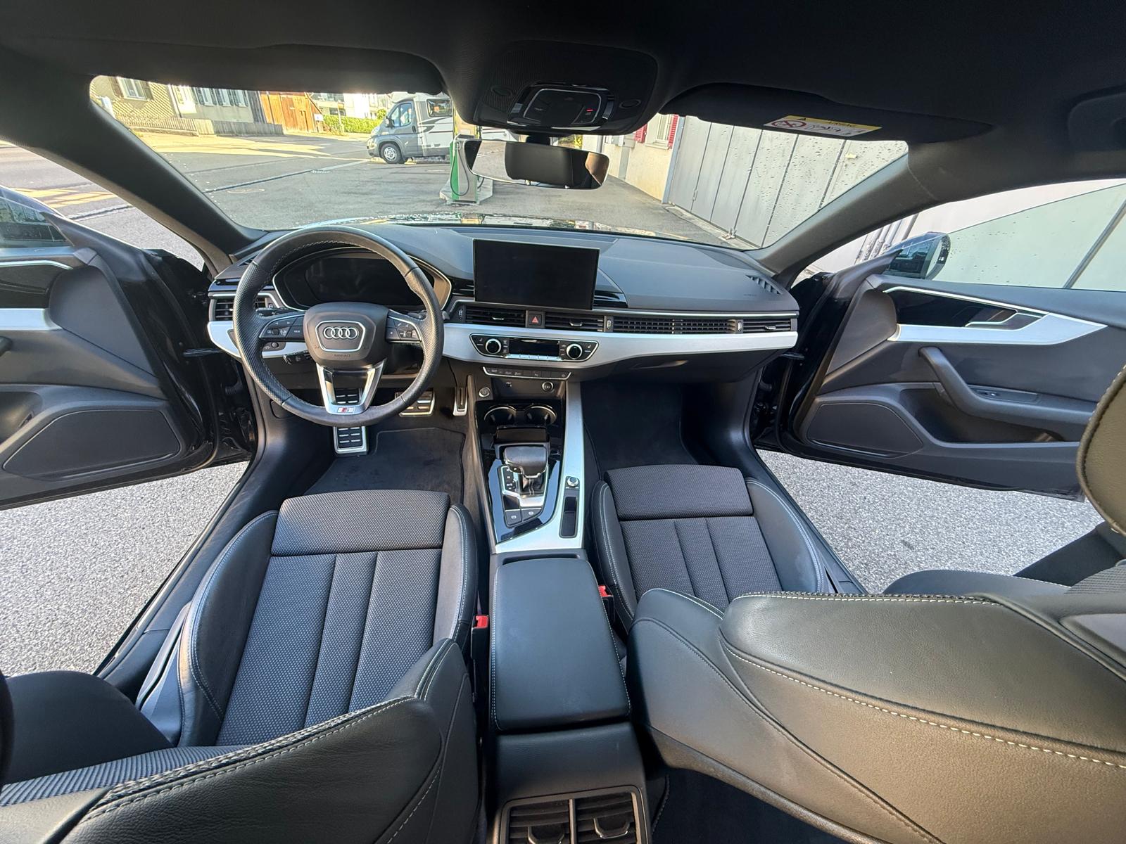 AUDI A5 Sportback 35 TDI advanced Attraction S-tronic-image-10