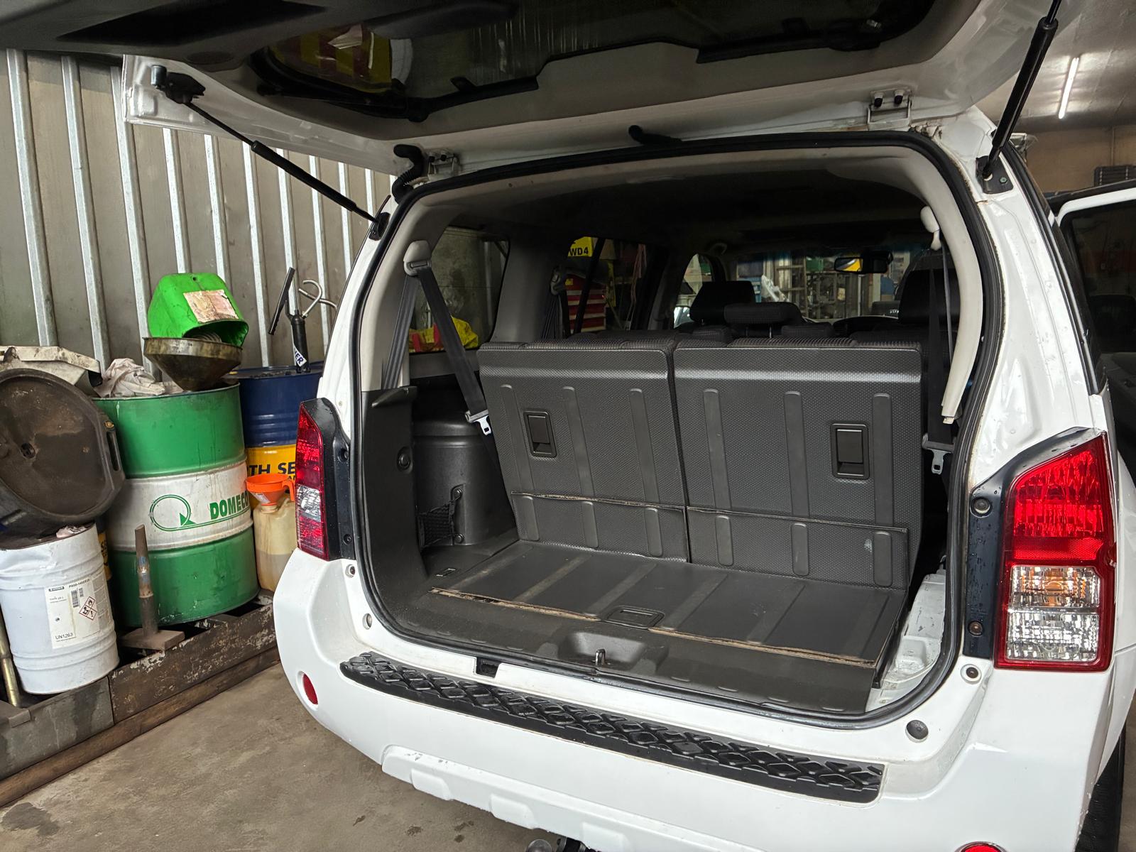 NISSAN PATHFINDER-image-9