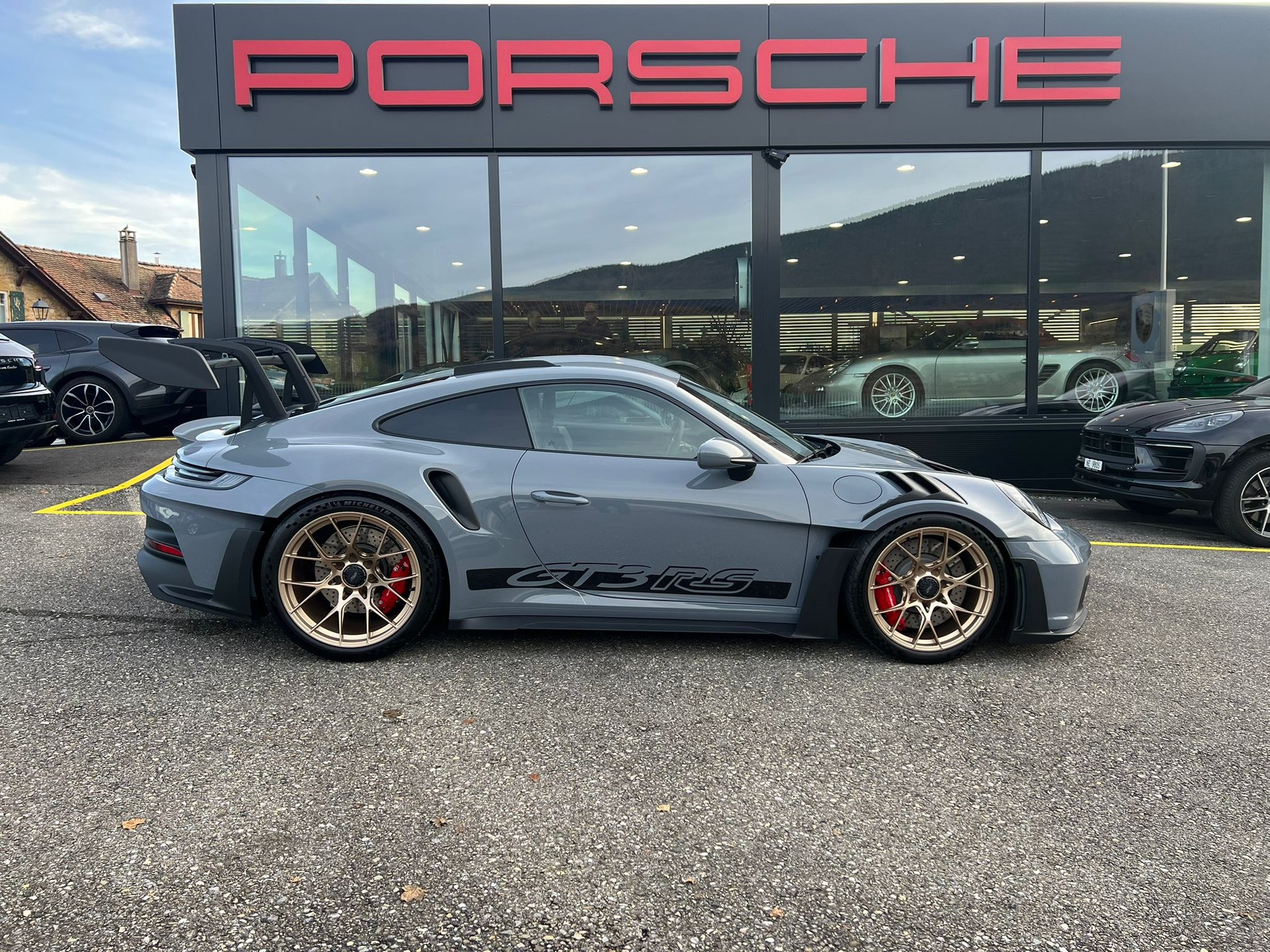 PORSCHE GT3 RS
