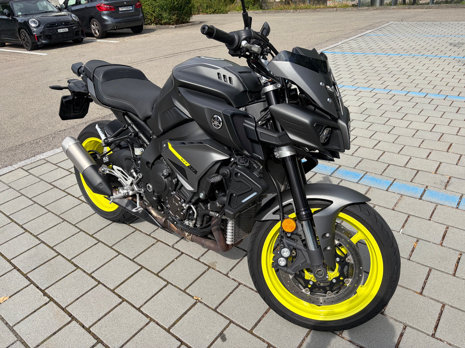 YAMAHA MT-10 ABS-image-1