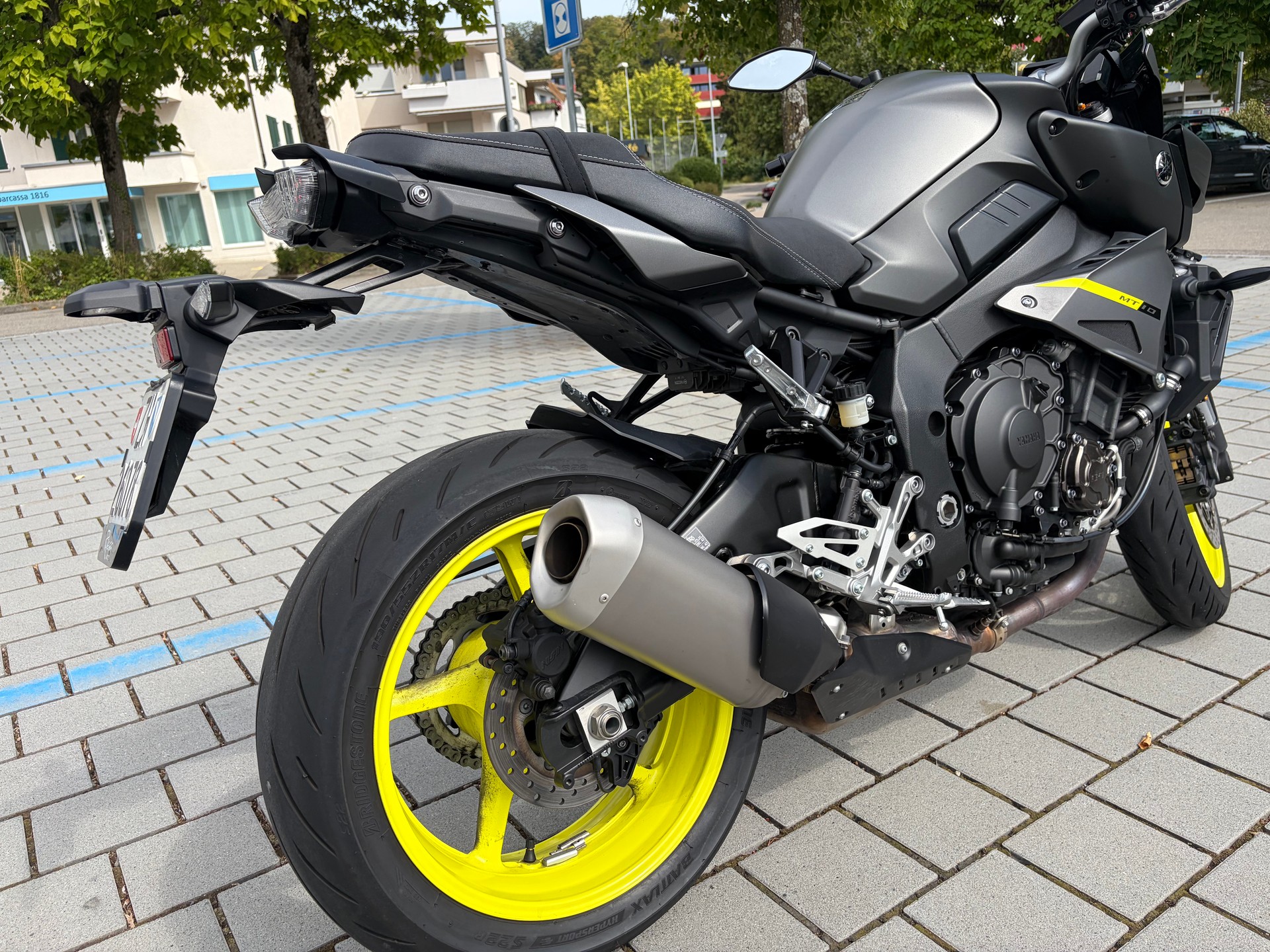 YAMAHA MT-10 ABS-image-3