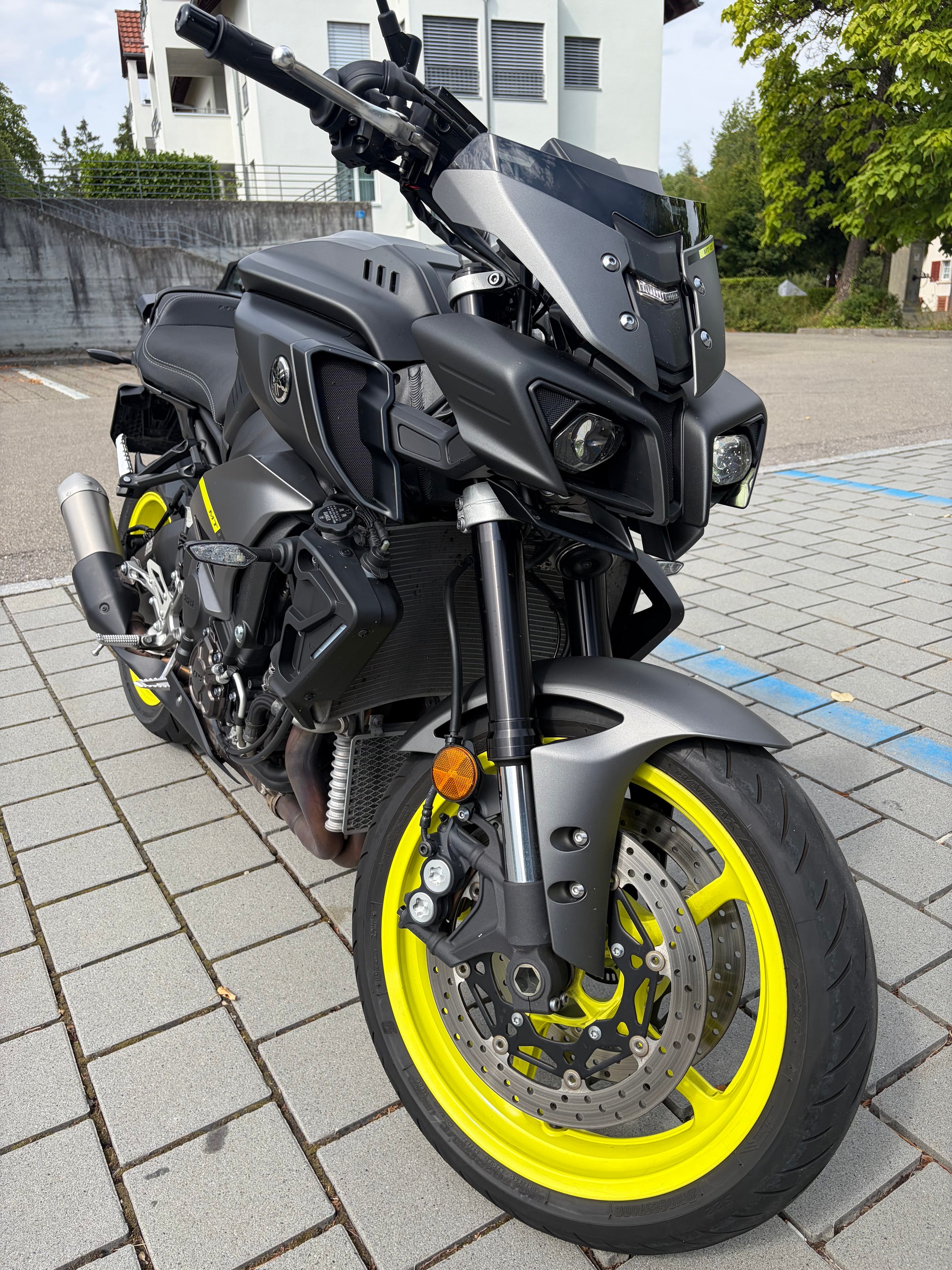 YAMAHA MT-10 ABS-image-8
