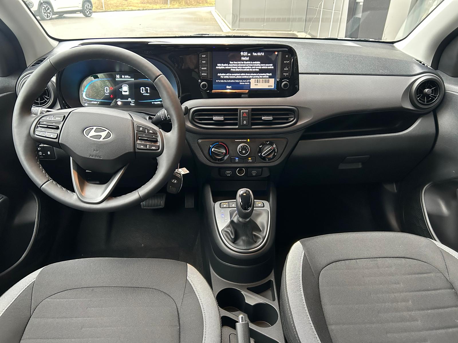 HYUNDAI i10 1.2 Amplia-image-7