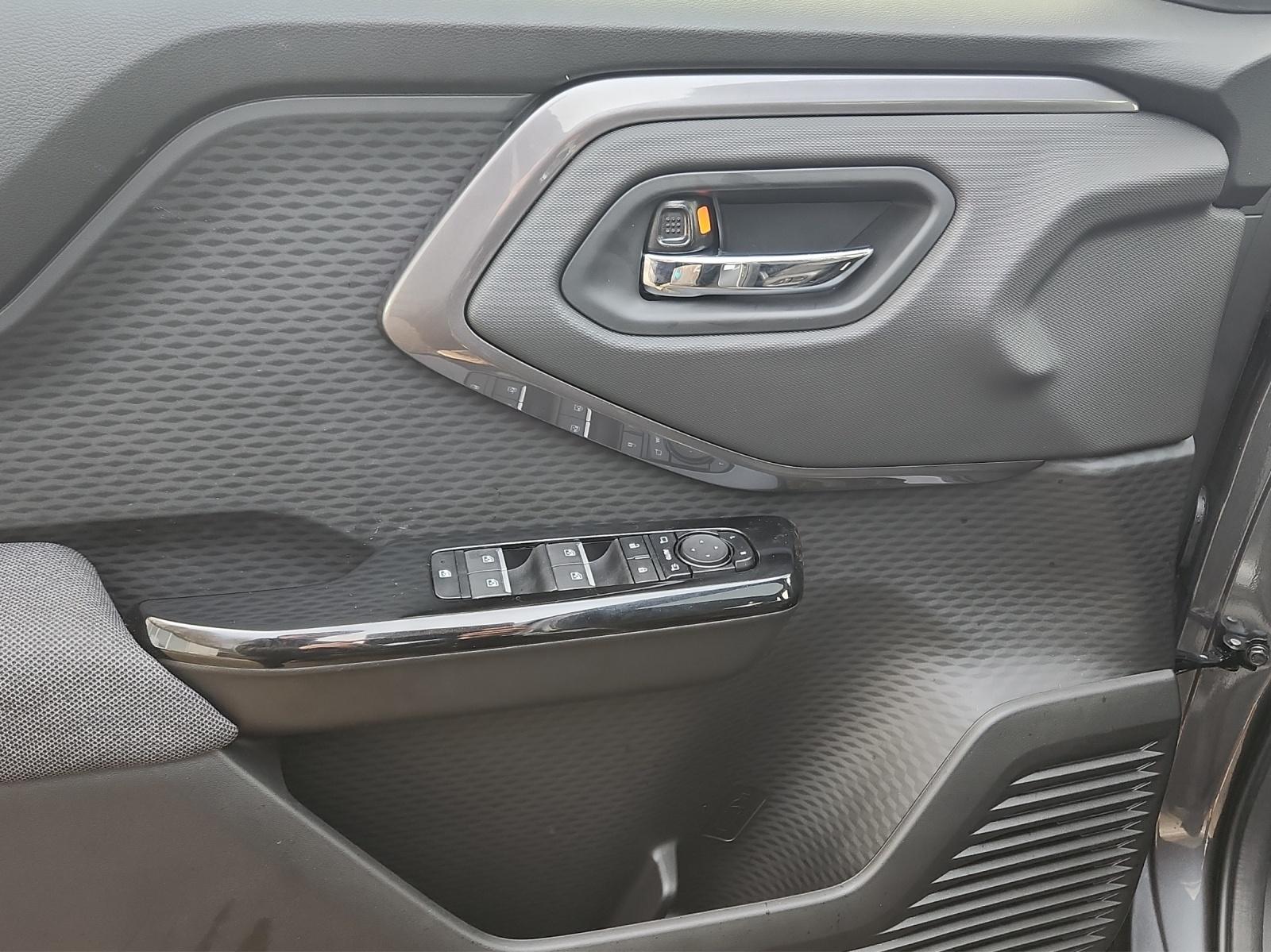 SUZUKI e Vitara Compact Top 4x4-image-25
